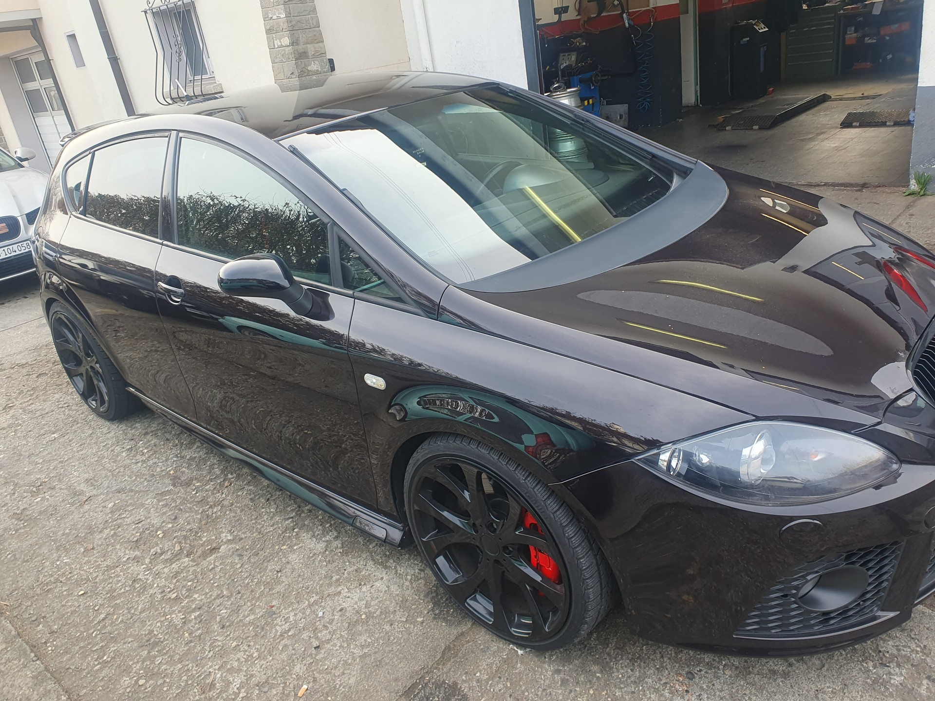 SEAT Cupra 2.0-image-1