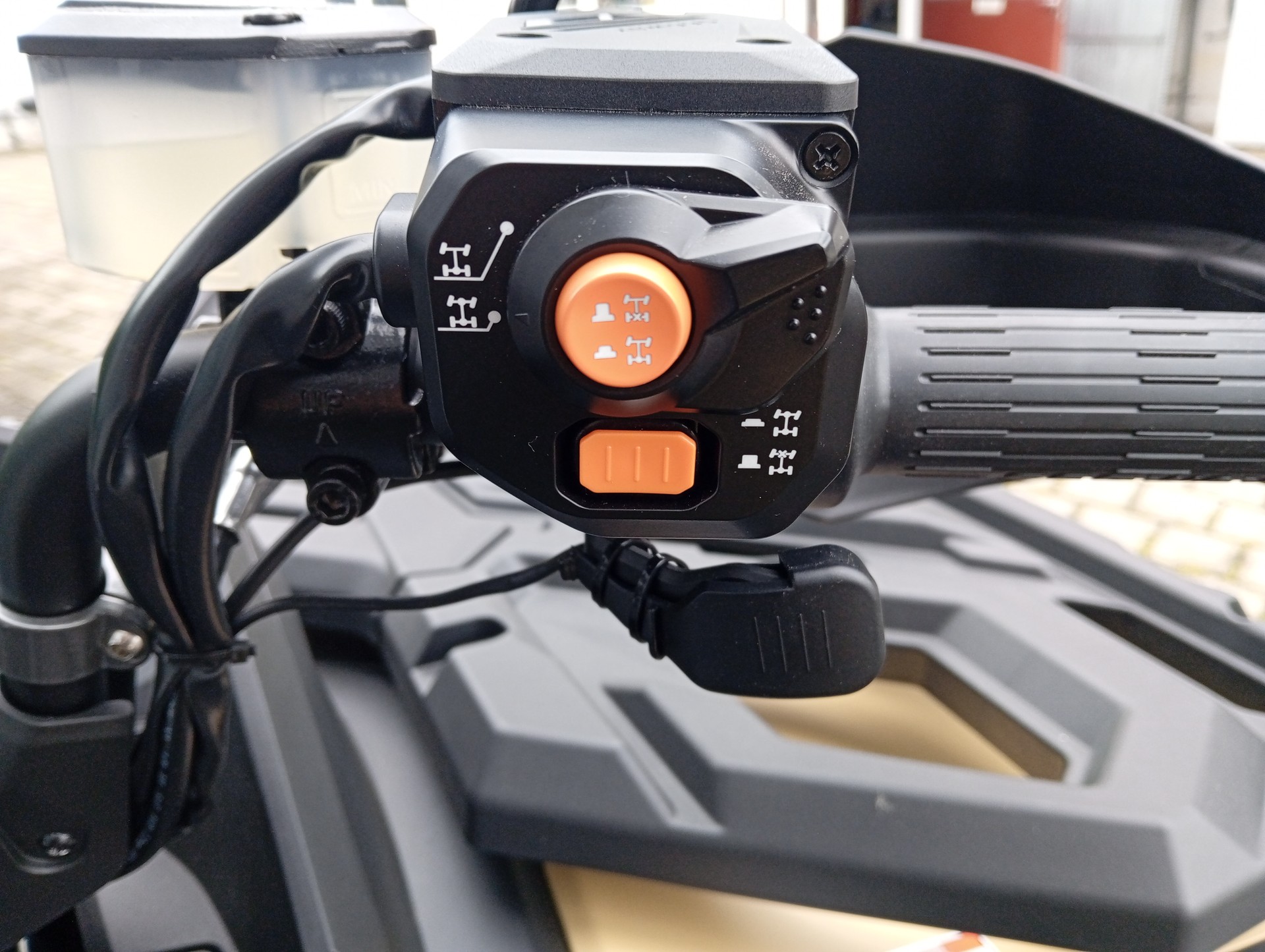 SEGWAY AT10L Snarler DLX EPS - ABS-image-10