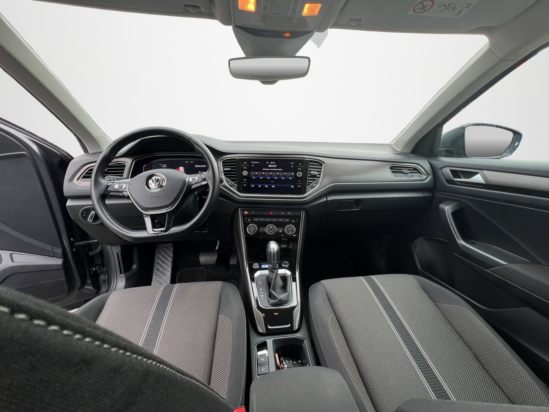 VW T-Roc 1.5 TSI EVO Advance-image-12