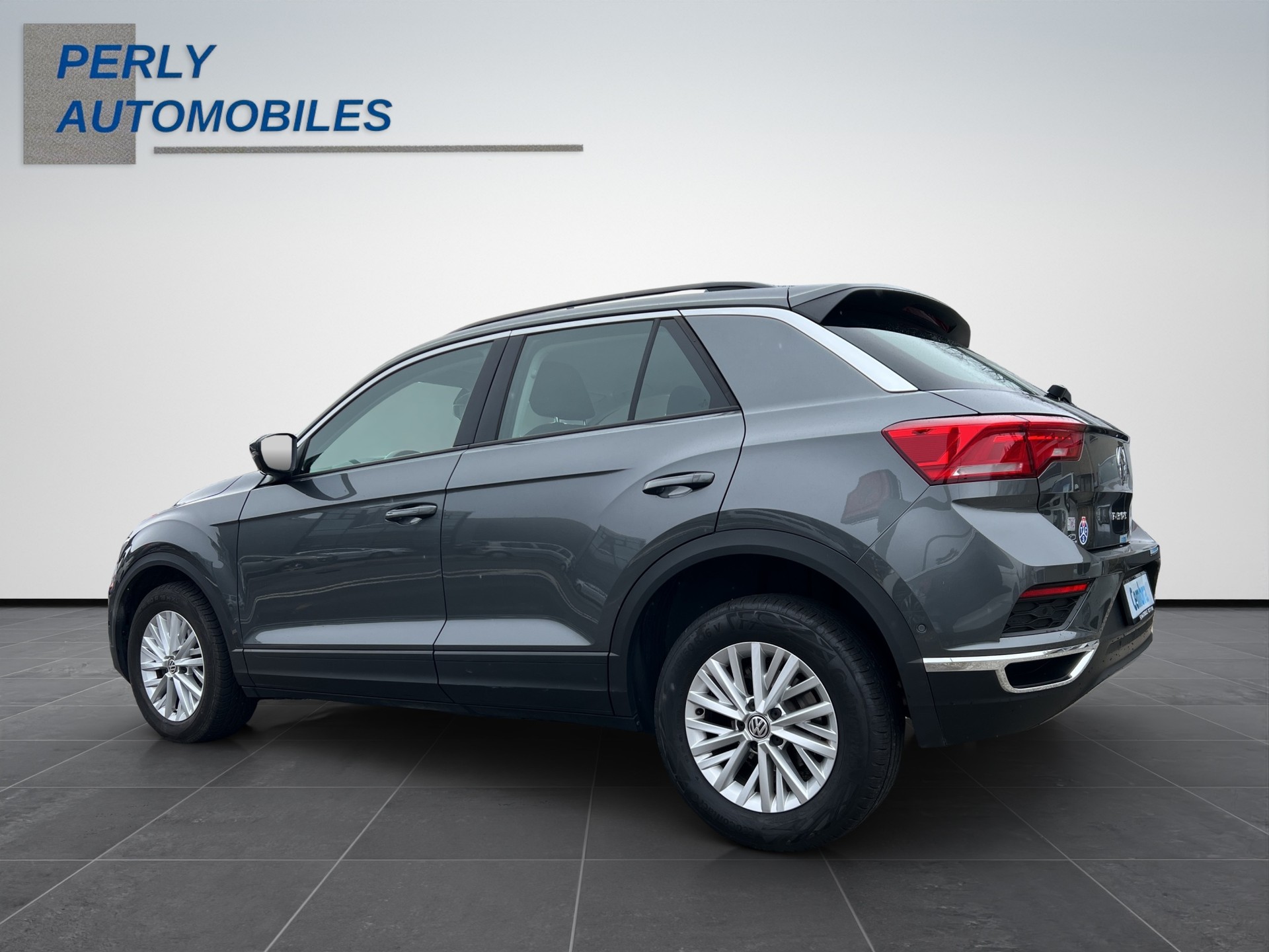 VW T-Roc 1.5 TSI EVO Advance-showroom-element-3
