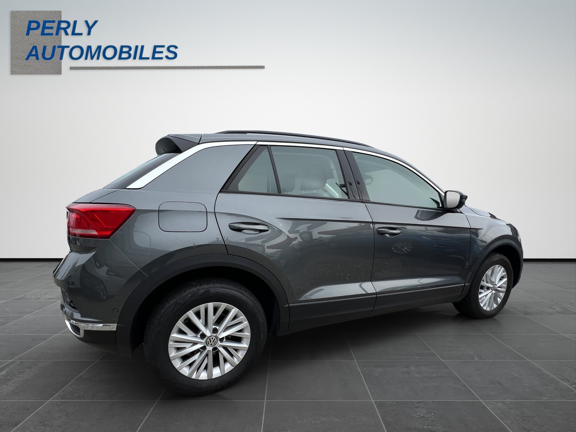 VW T-Roc 1.5 TSI EVO Advance-image-5