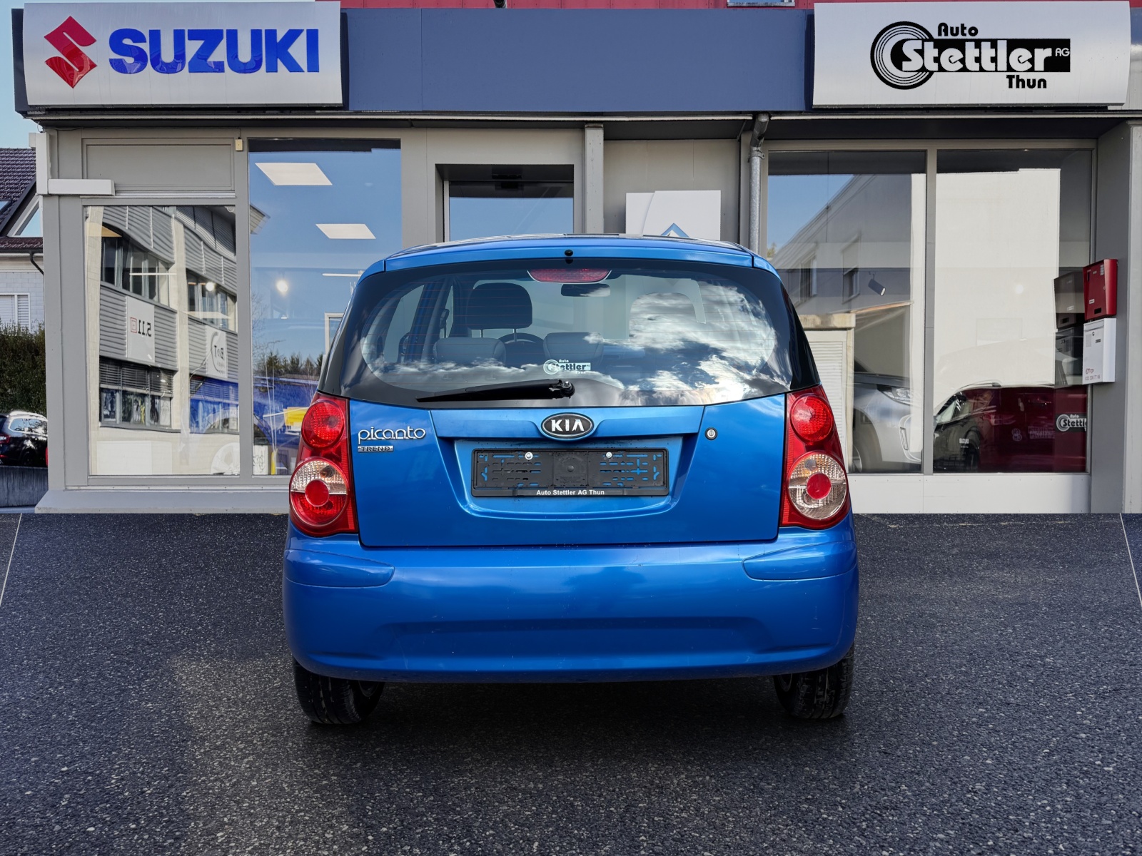 KIA Picanto 1.1 Trend Automatic-image-4