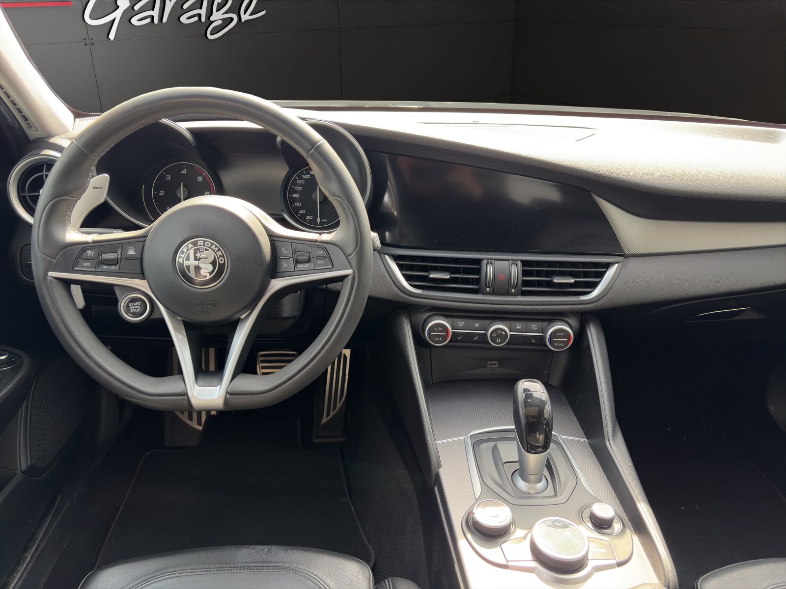 ALFA ROMEO Giulia 2.2 D Q4 210 Veloce-image-9