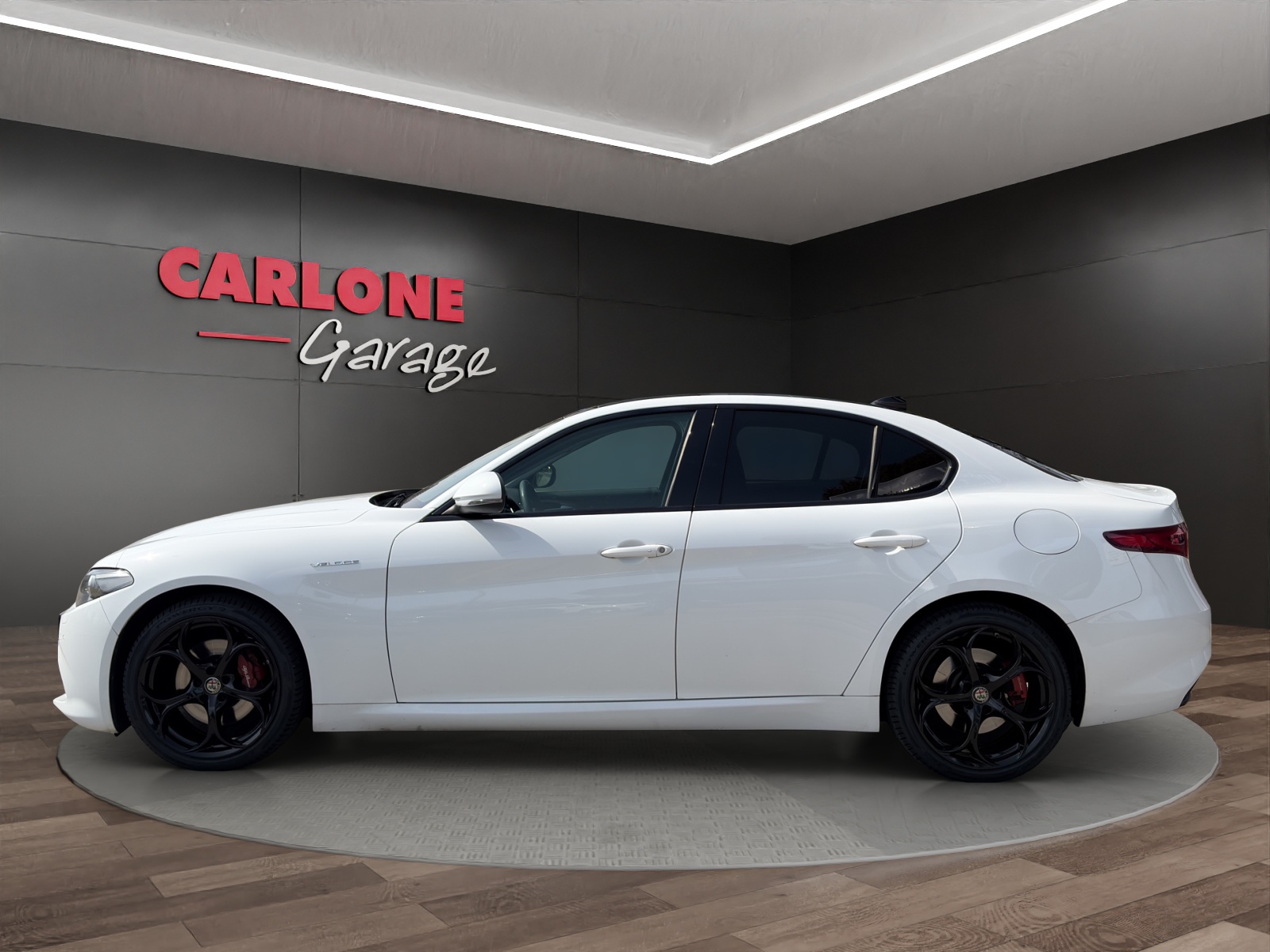 ALFA ROMEO Giulia 2.2 D Q4 210 Veloce-image-5
