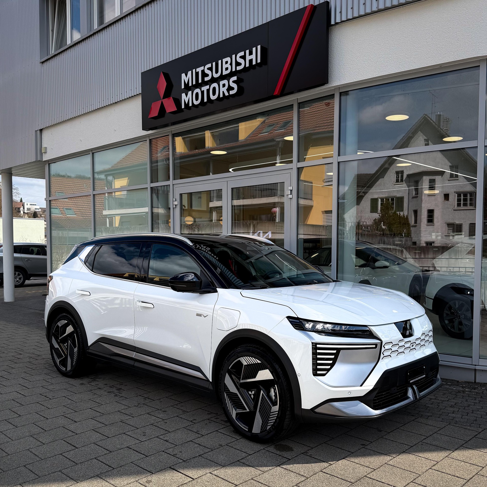 MITSUBISHI Eclipse Cross Instyle