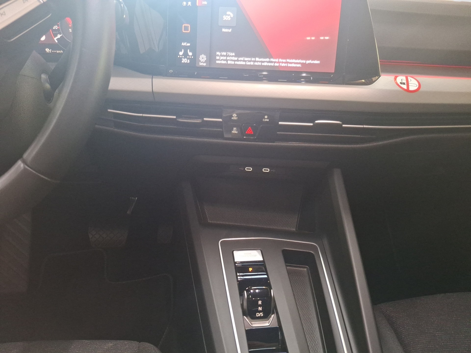 VW Golf 1.5 e TSI ACT Life DSG-image-10