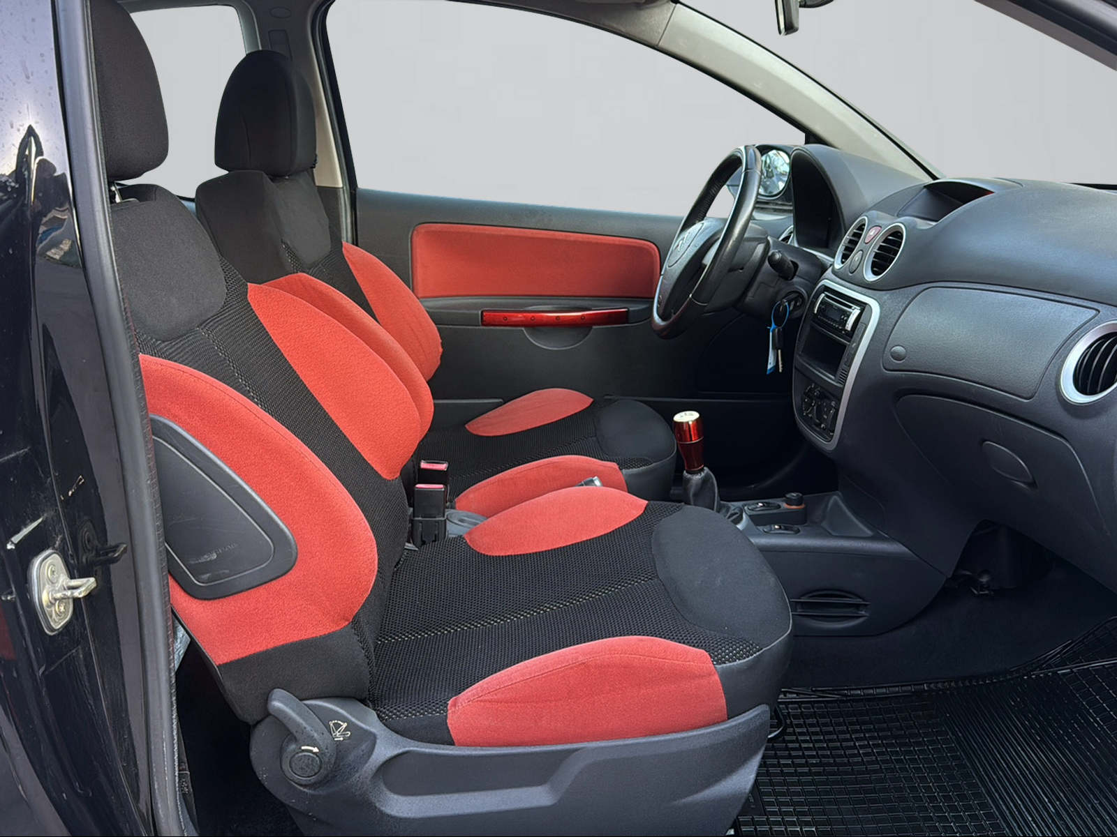 CITROEN C2 1.4i VTR-image-10