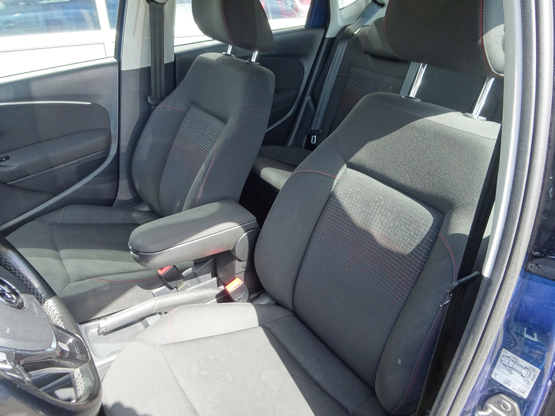 VW Polo 1.2 TSI BMT Sound DSG-image-5