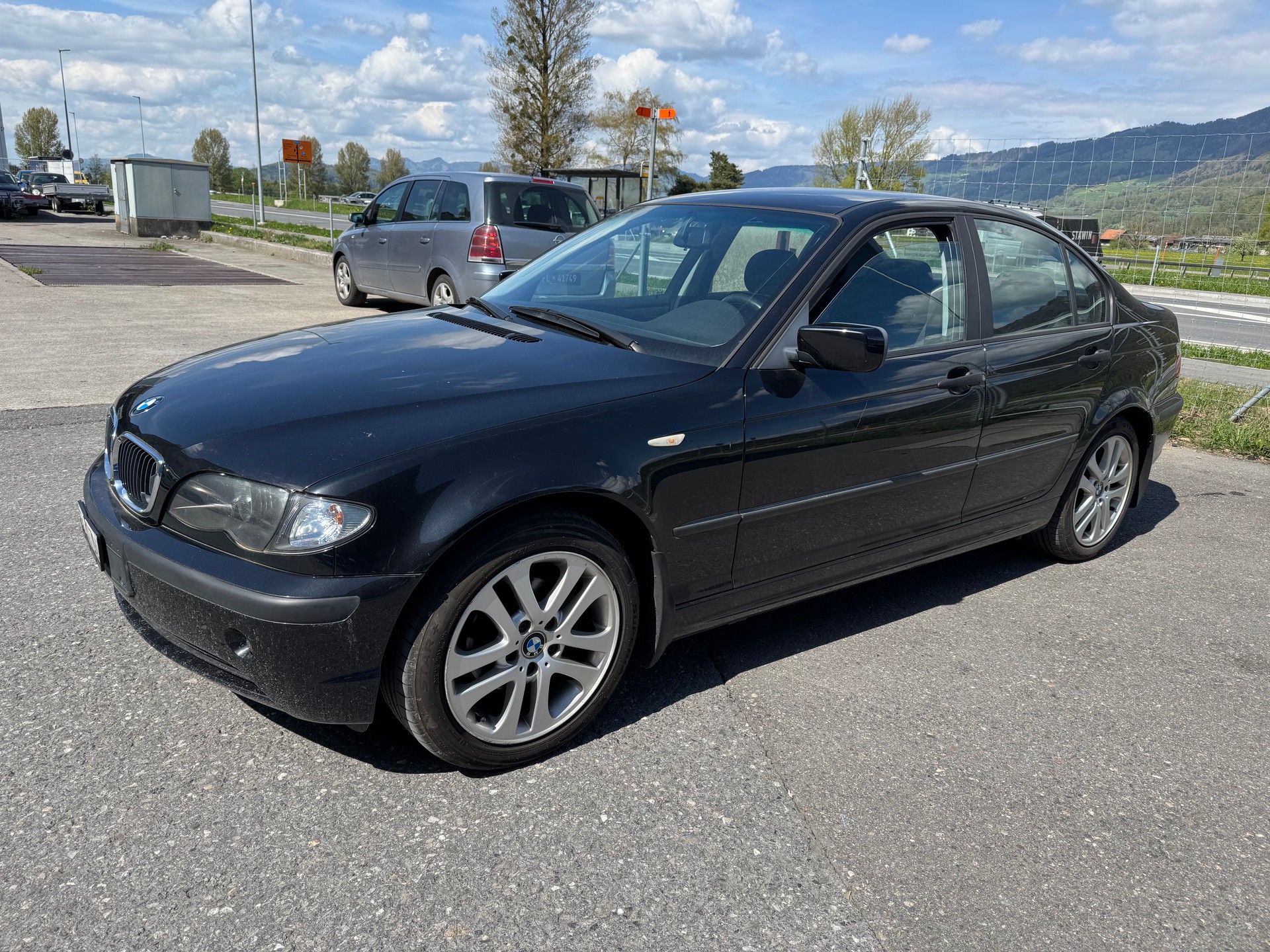 BMW 318i