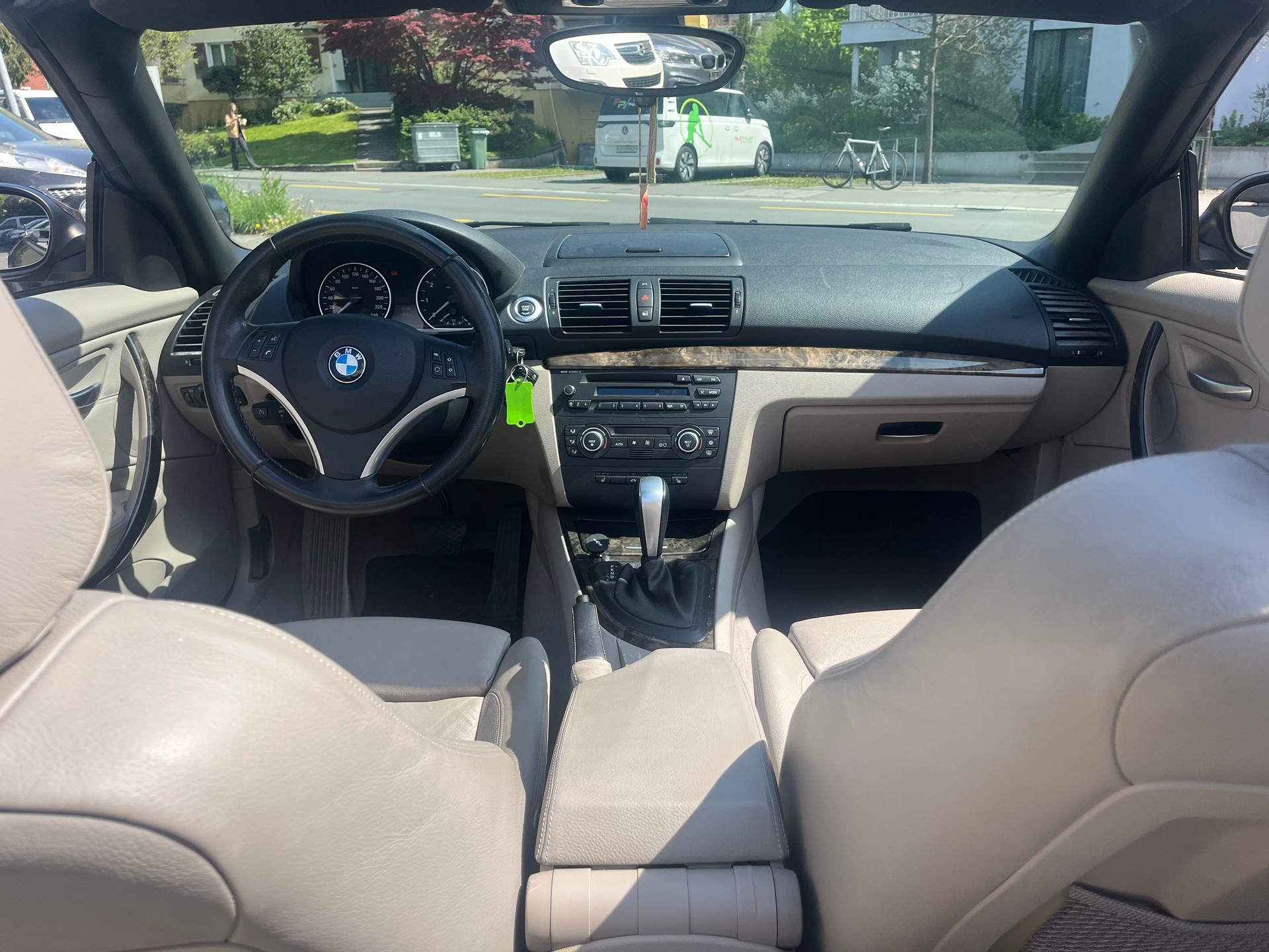 BMW 118i Cabrio Steptronic-image-7