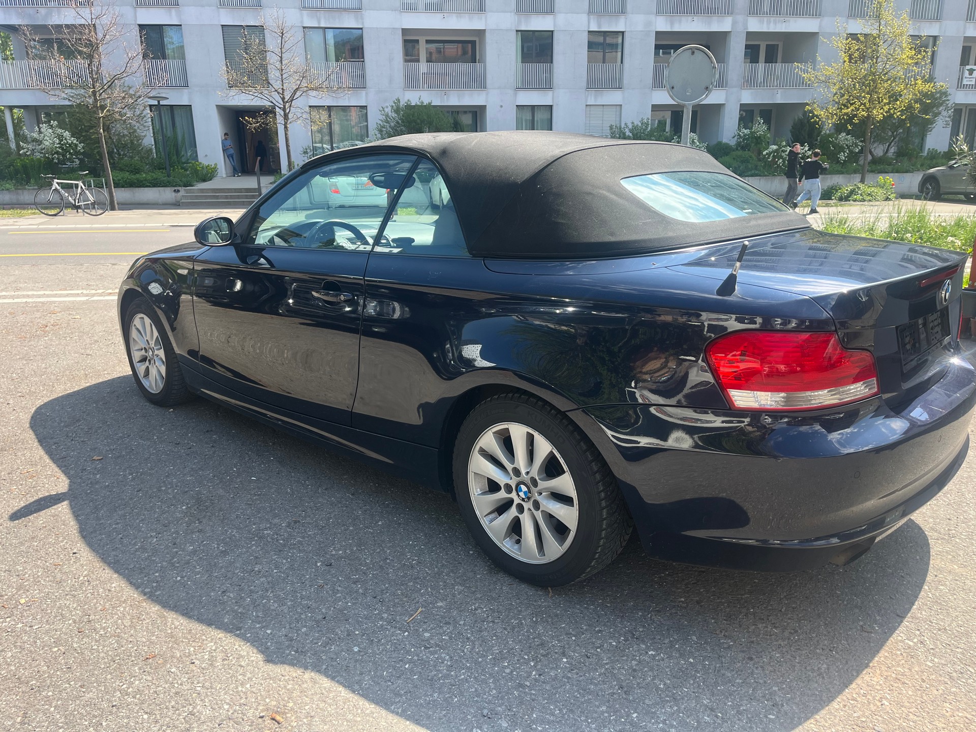 BMW 118i Cabrio Steptronic-image-2