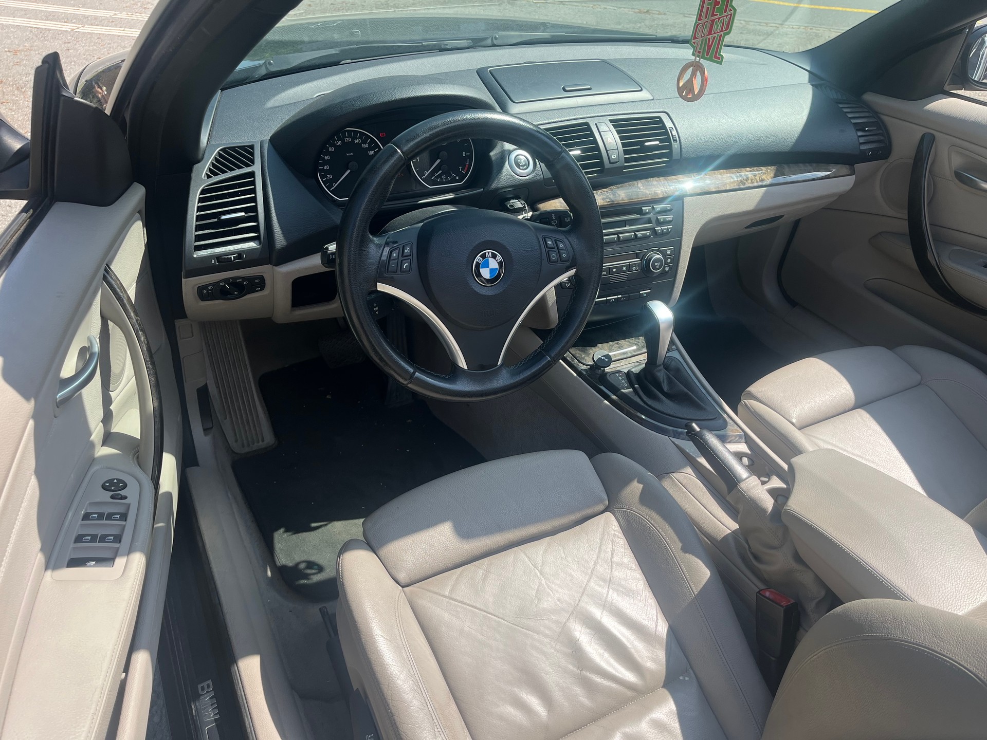 BMW 118i Cabrio Steptronic-image-8