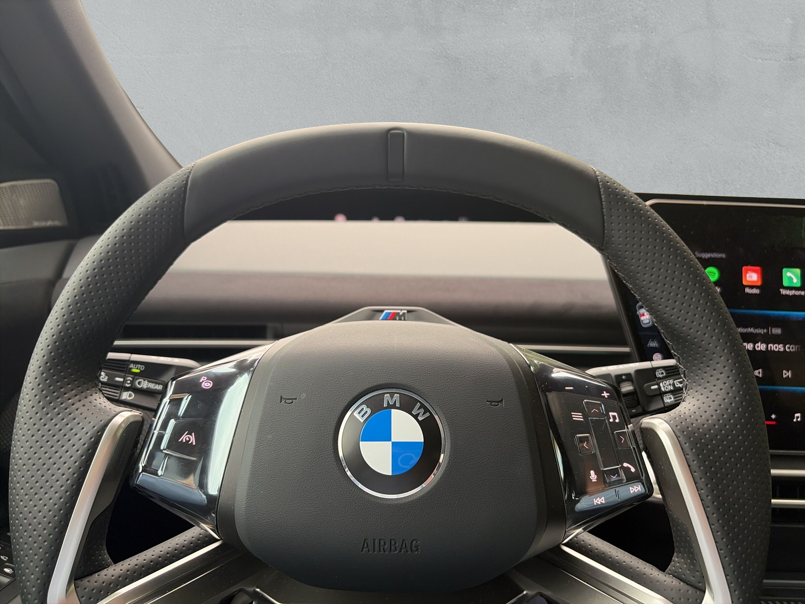 BMW iX3 50 xDrive M Sport Pro-image-17