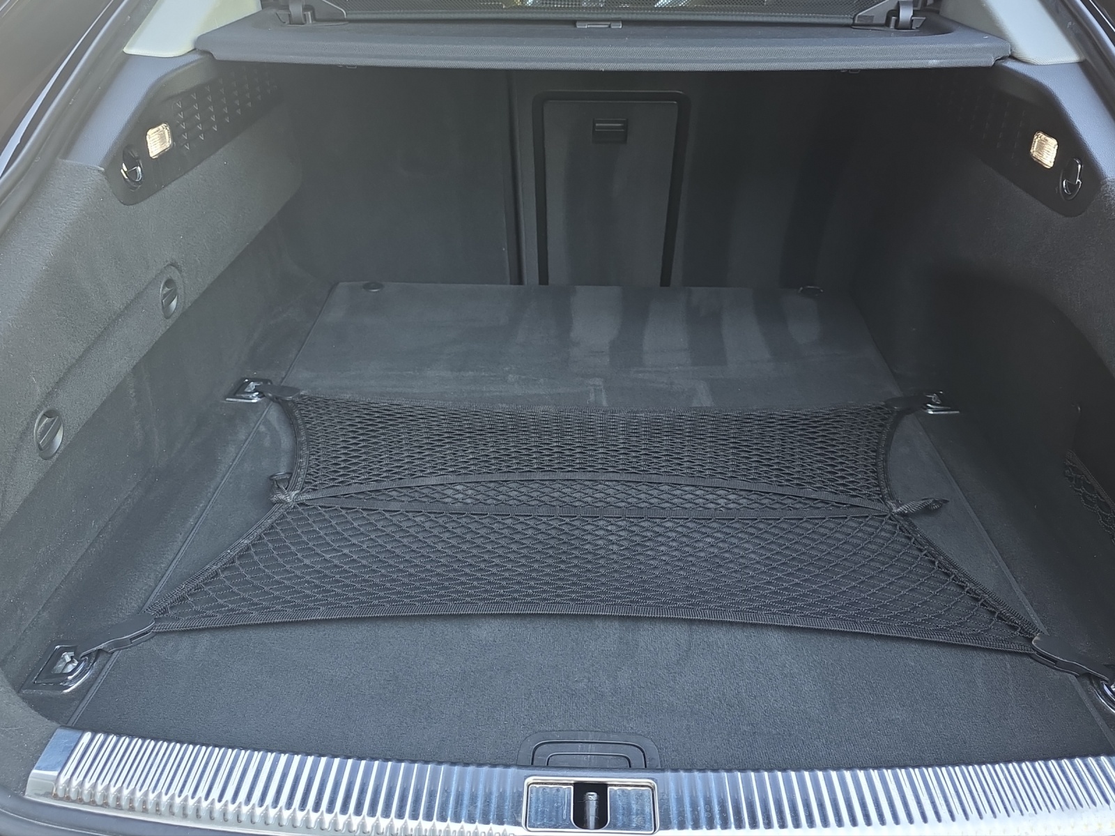 AUDI S7 Sportback 4.0 TFSI V8 quattro S-tronic-image-13