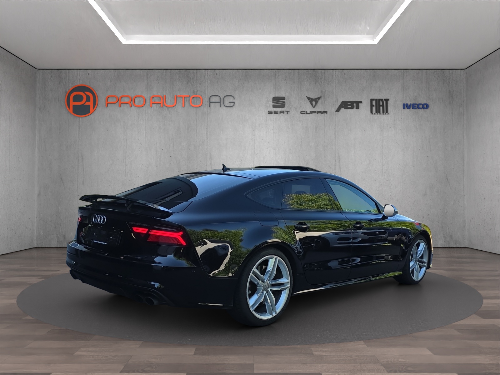 AUDI S7 Sportback 4.0 TFSI V8 quattro S-tronic-image-4