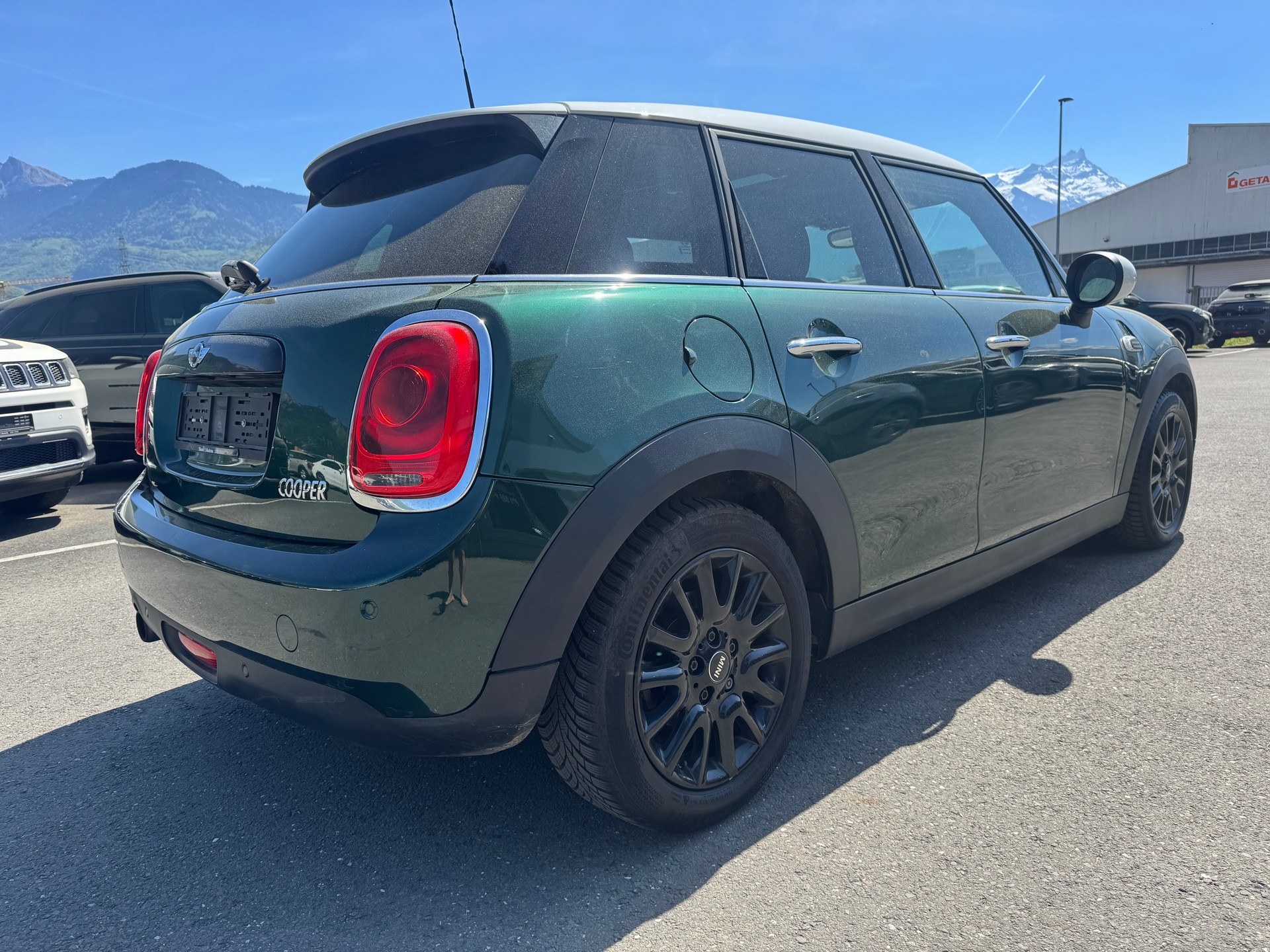 MINI Cooper Classic Edition Steptronic-showroom-element-3