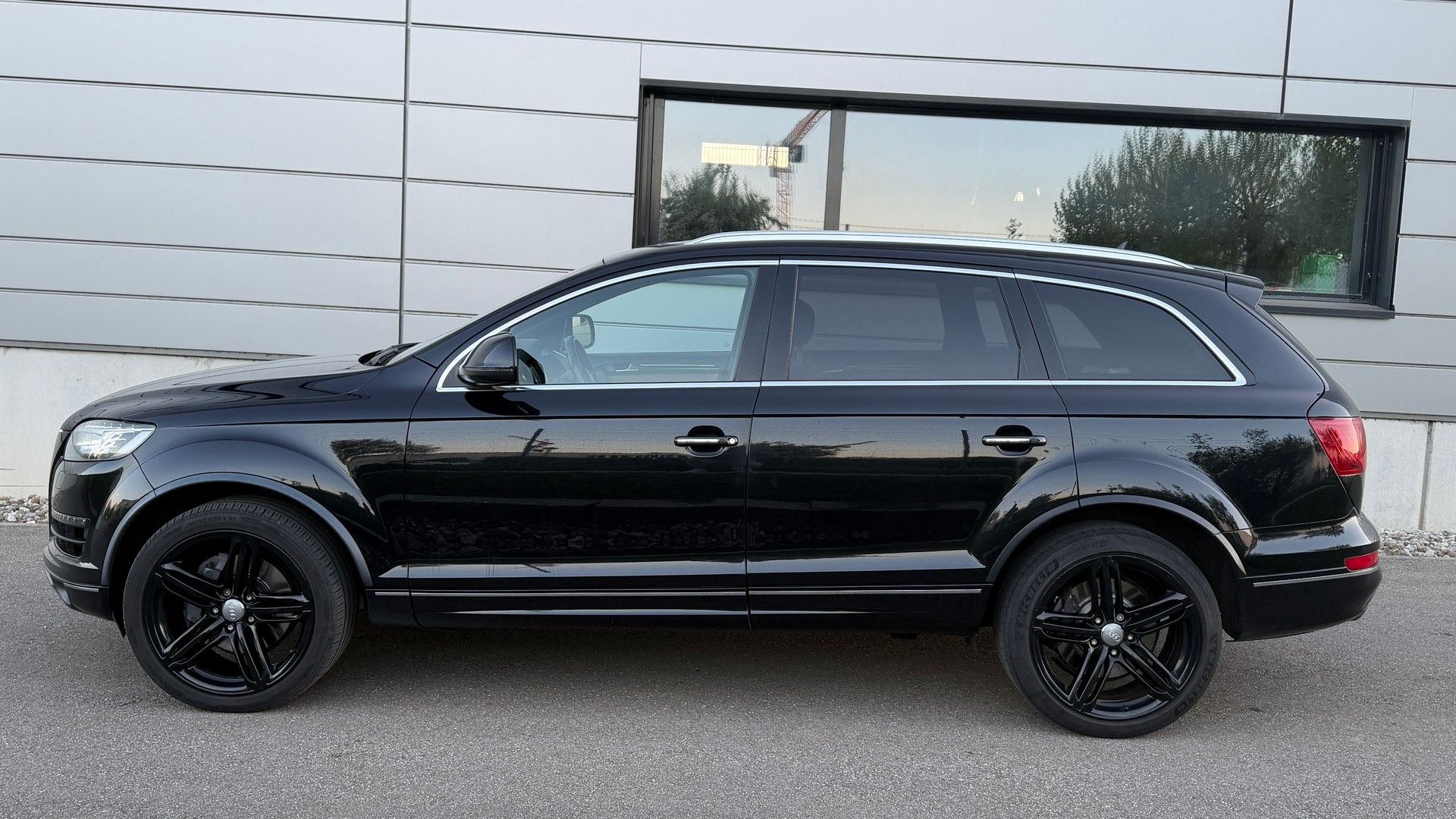 AUDI Q7 4.2 TDI quattro tiptronic **EXCLUSIVE / AHK**-image-1