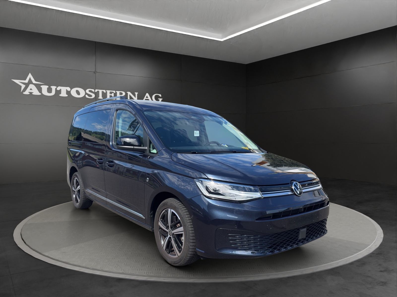 VW VW Caddy Maxi Kombi Premium 1.5 TSI DSG Rollstuhltransport 5+1 Plätze-showroom-element-2