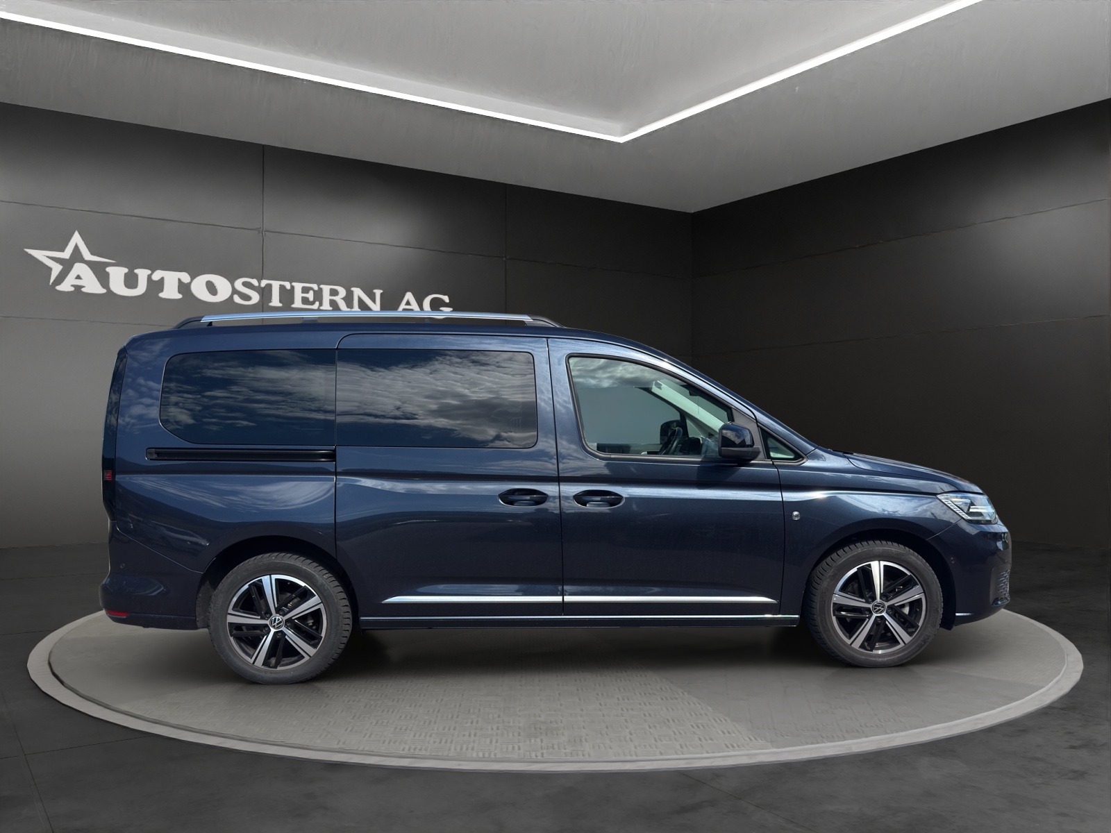 VW VW Caddy Maxi Kombi Premium 1.5 TSI DSG Rollstuhltransport 5+1 Plätze-showroom-element-3