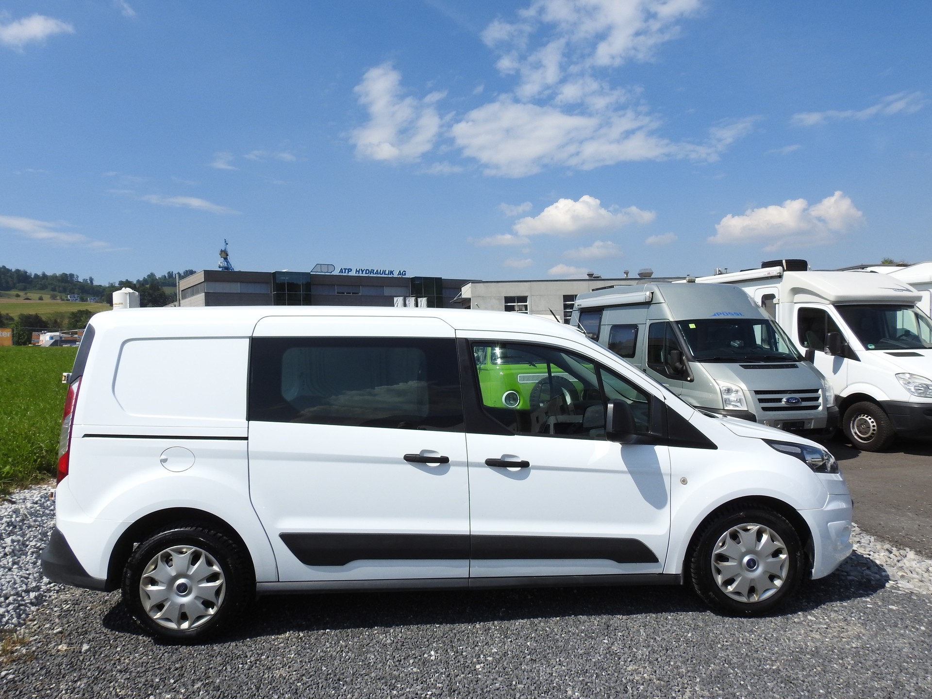 FORD Transit Connect Van T230 1.6 TDCi Ambiente-image-6