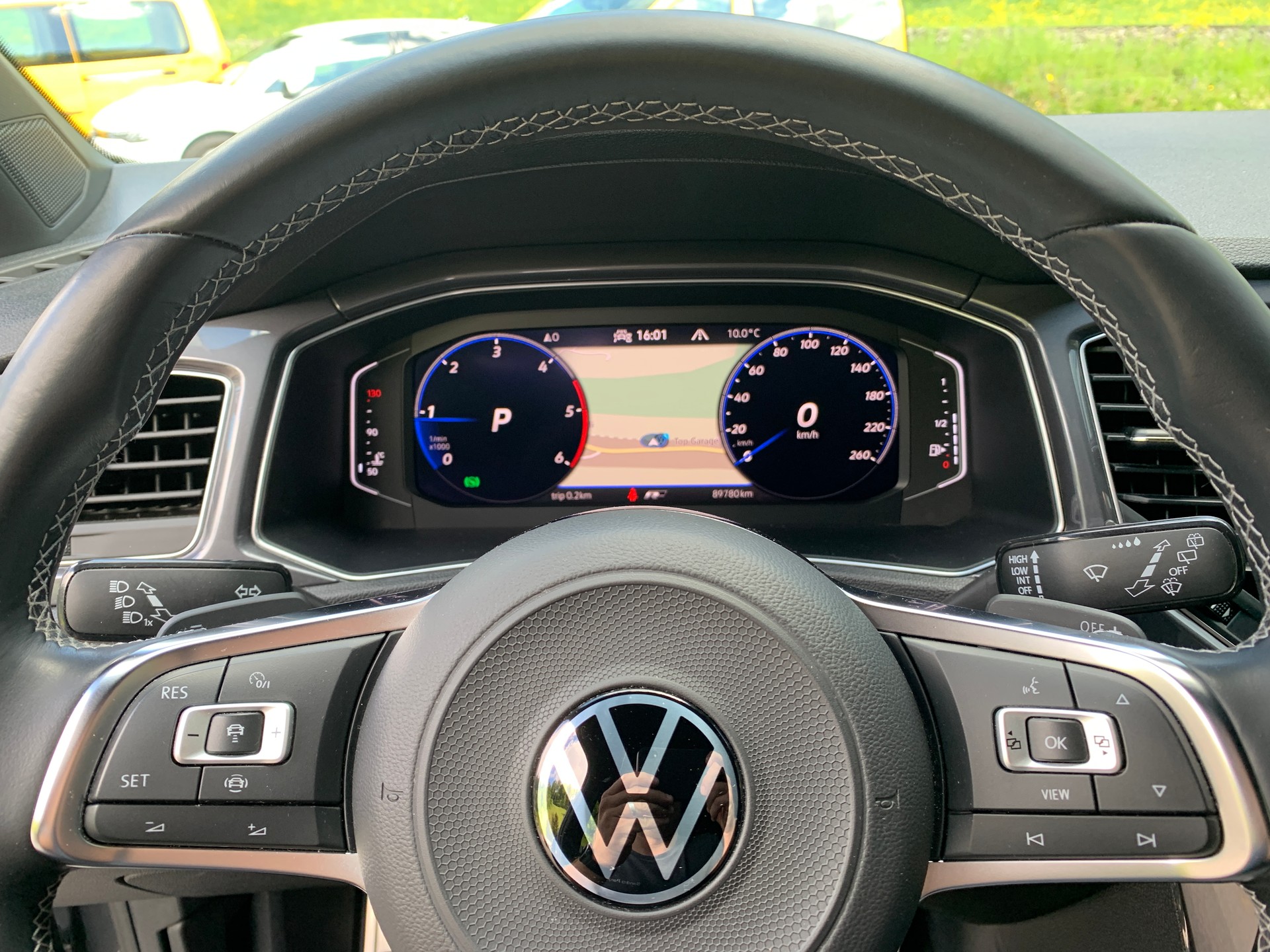 VW T-Roc 2.0 TDI SCR Sport DSG 4Motion-image-10
