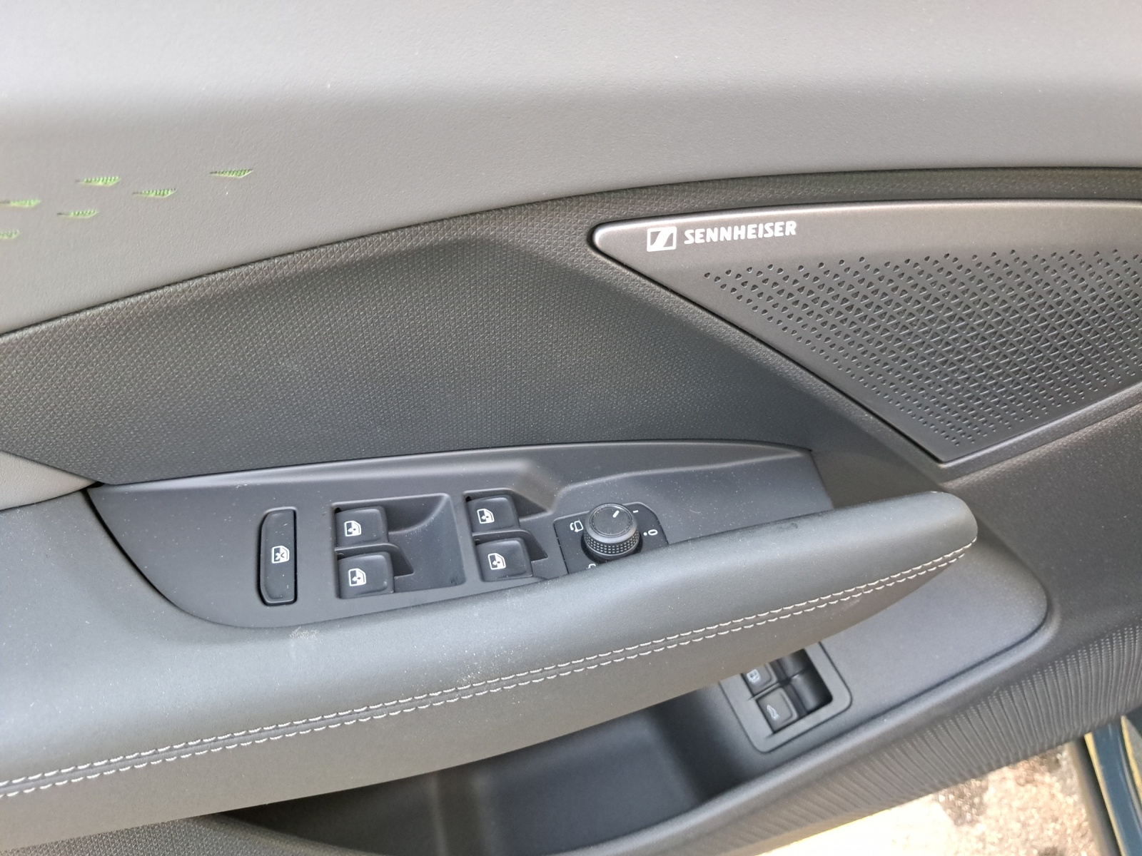 CUPRA Terramar 1.5 eHybrid VZ DSG-image-21
