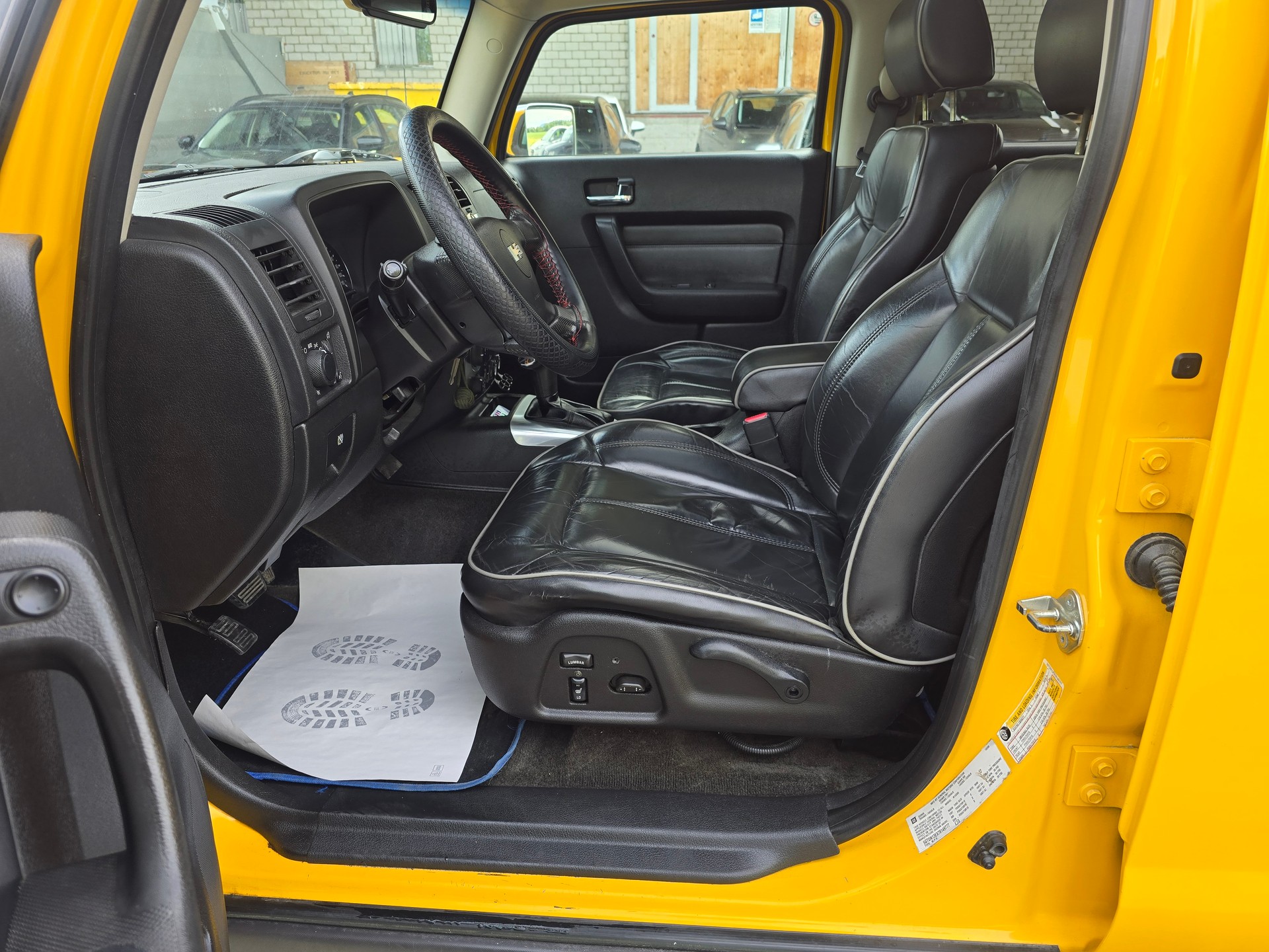 HUMMER H3 3.7 Luxury Automatic-image-13