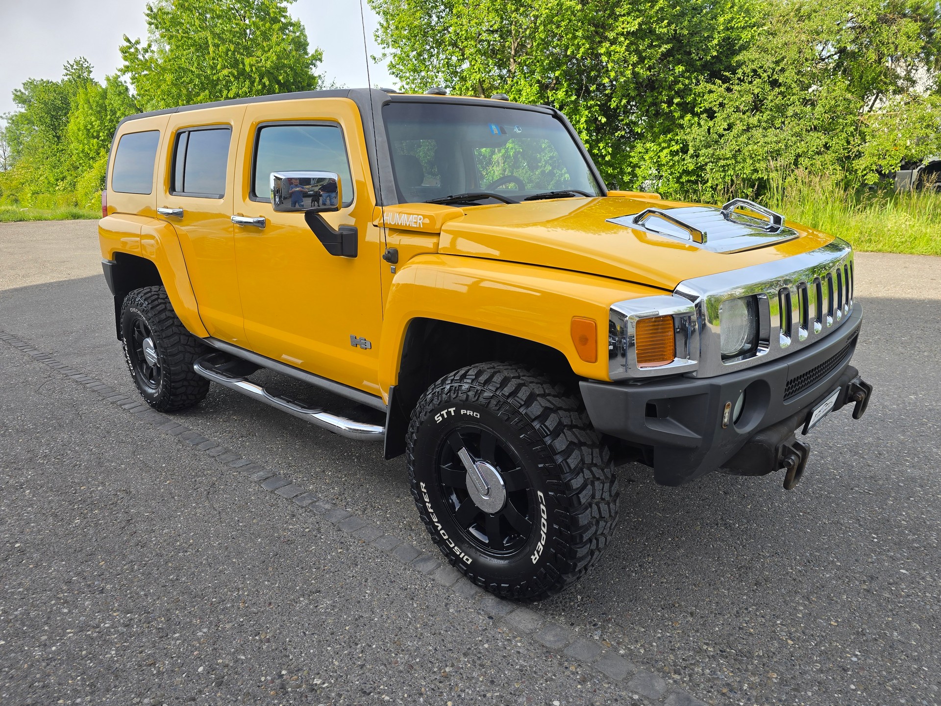 HUMMER H3 3.7 Luxury Automatic-showroom-element-1