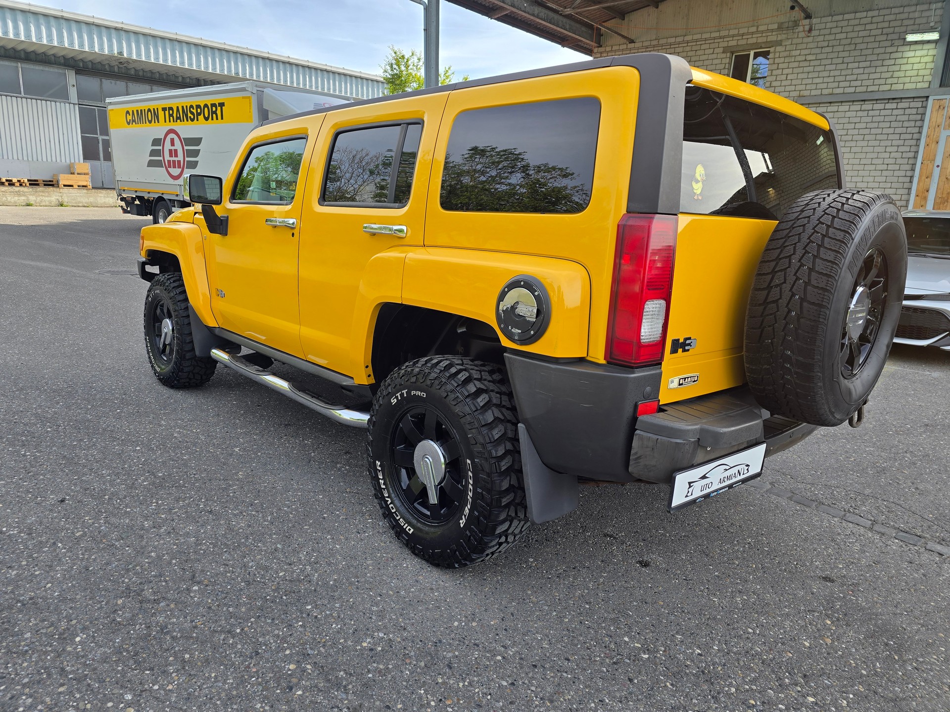 HUMMER H3 3.7 Luxury Automatic-image-4