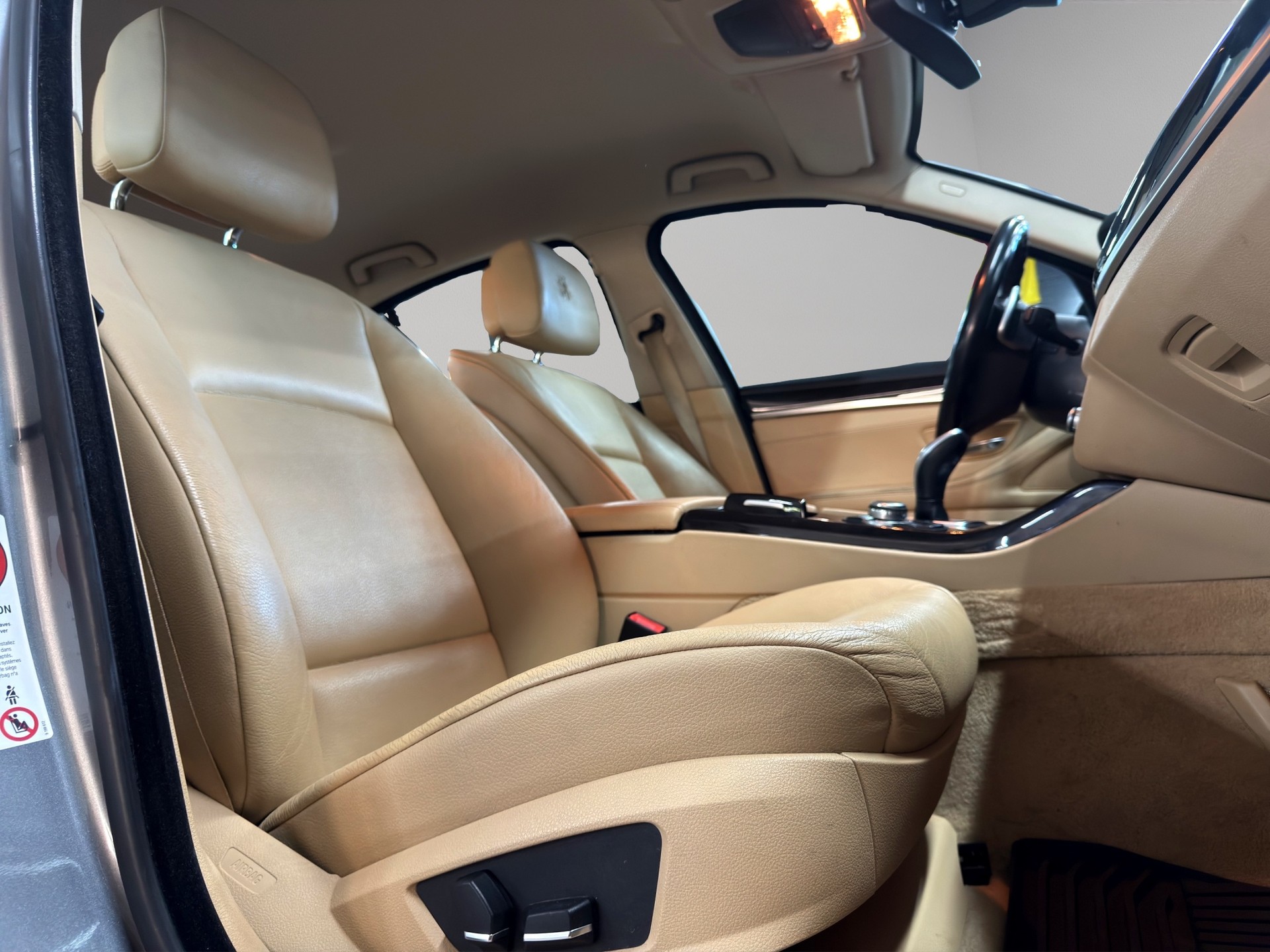 BMW 535i Steptronic-image-13