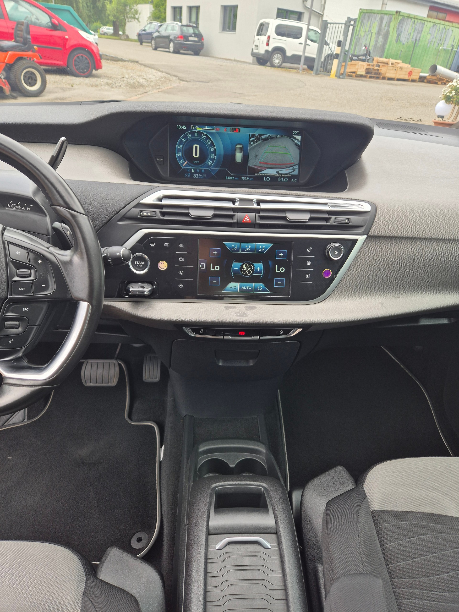 CITROEN C4 Picasso 1.6 e-HDi Séduction ETG6-image-23