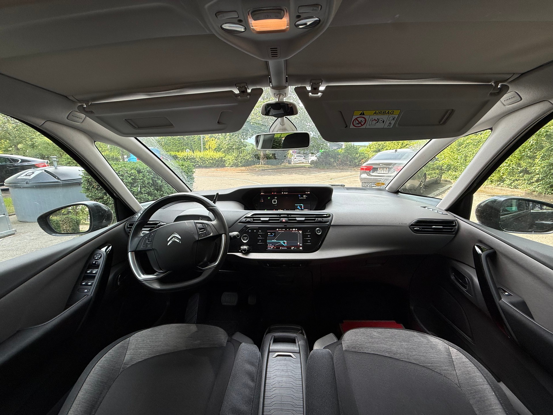 CITROEN C4 Spacetourer 1.5 BlueHDi Feel Edition EAT8-image-5