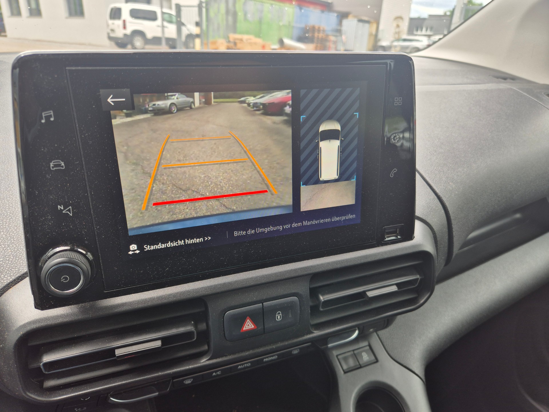 OPEL Combo Life 1.5 Innovation-image-8