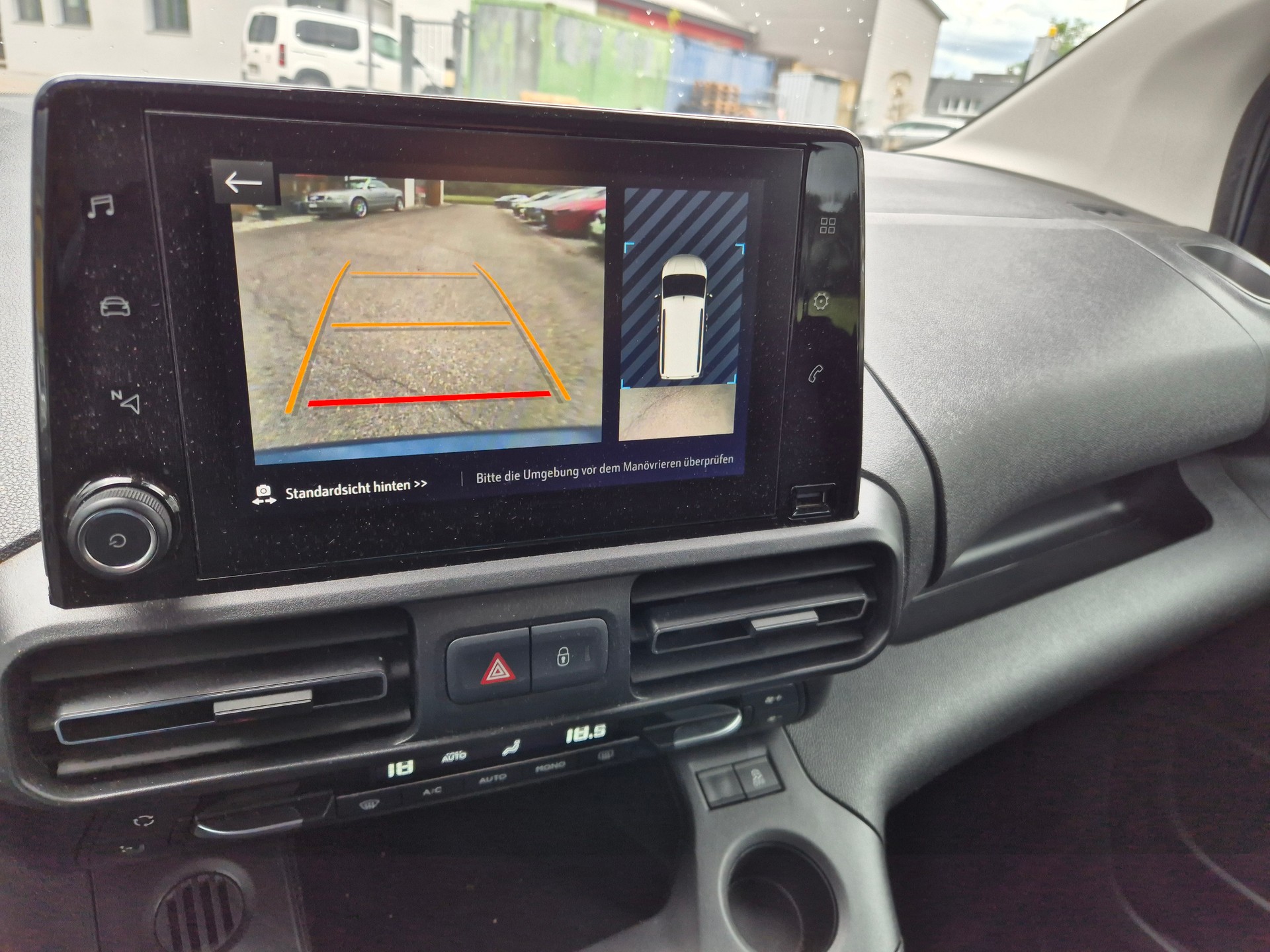 OPEL Combo Life 1.5 Innovation-image-7