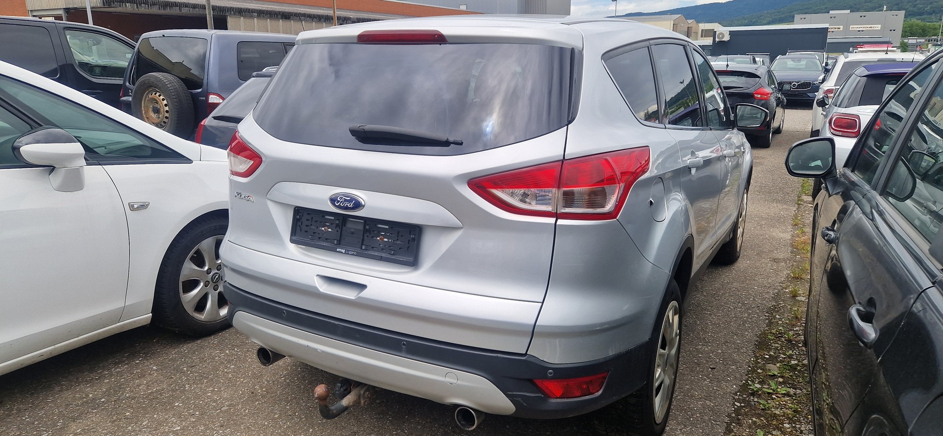 FORD Kuga 2.0 TDCi Carving 4WD PowerShift-image-4