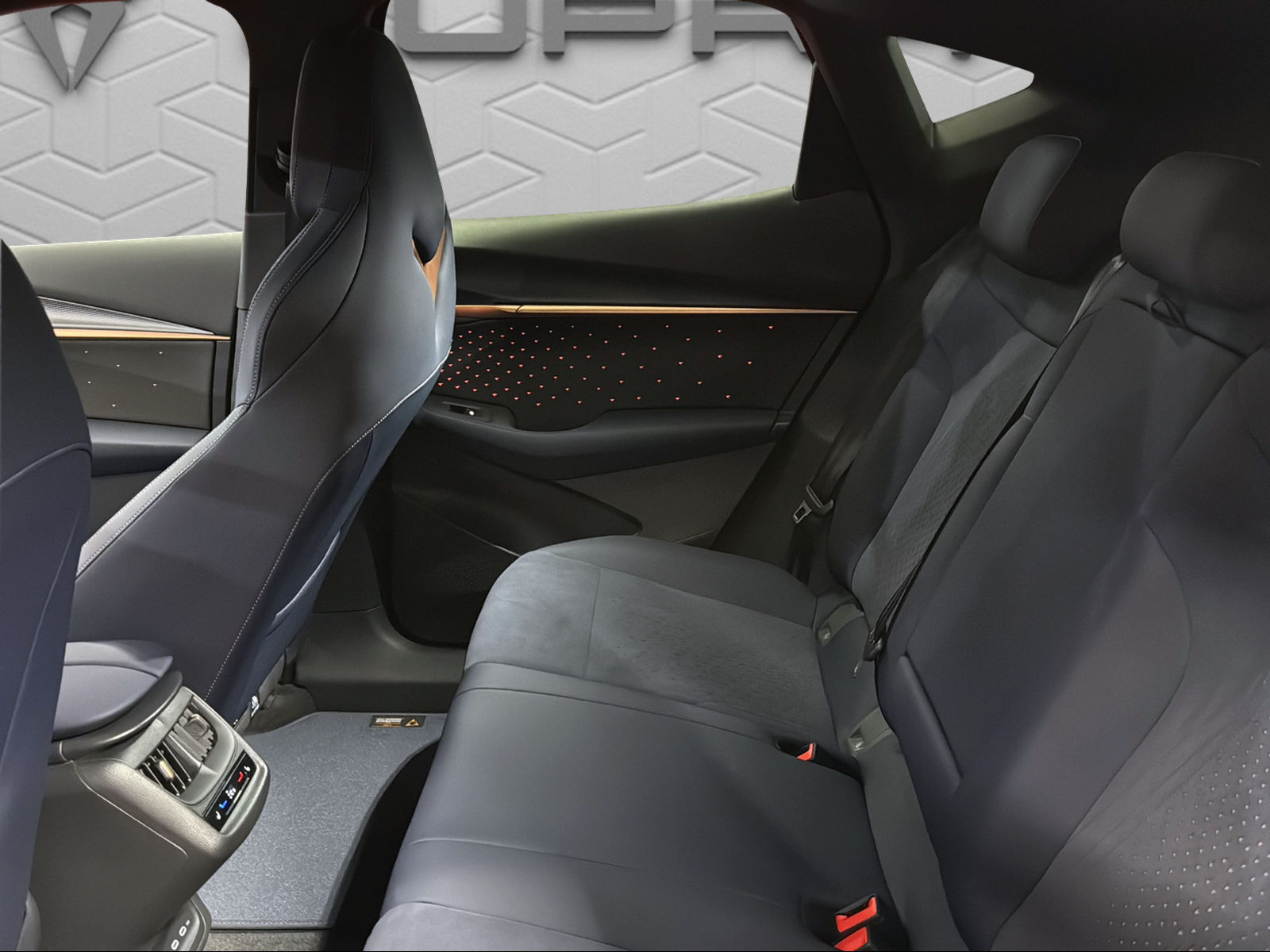 CUPRA Tavascan Type 9 77 kWh Adrenaline-image-12