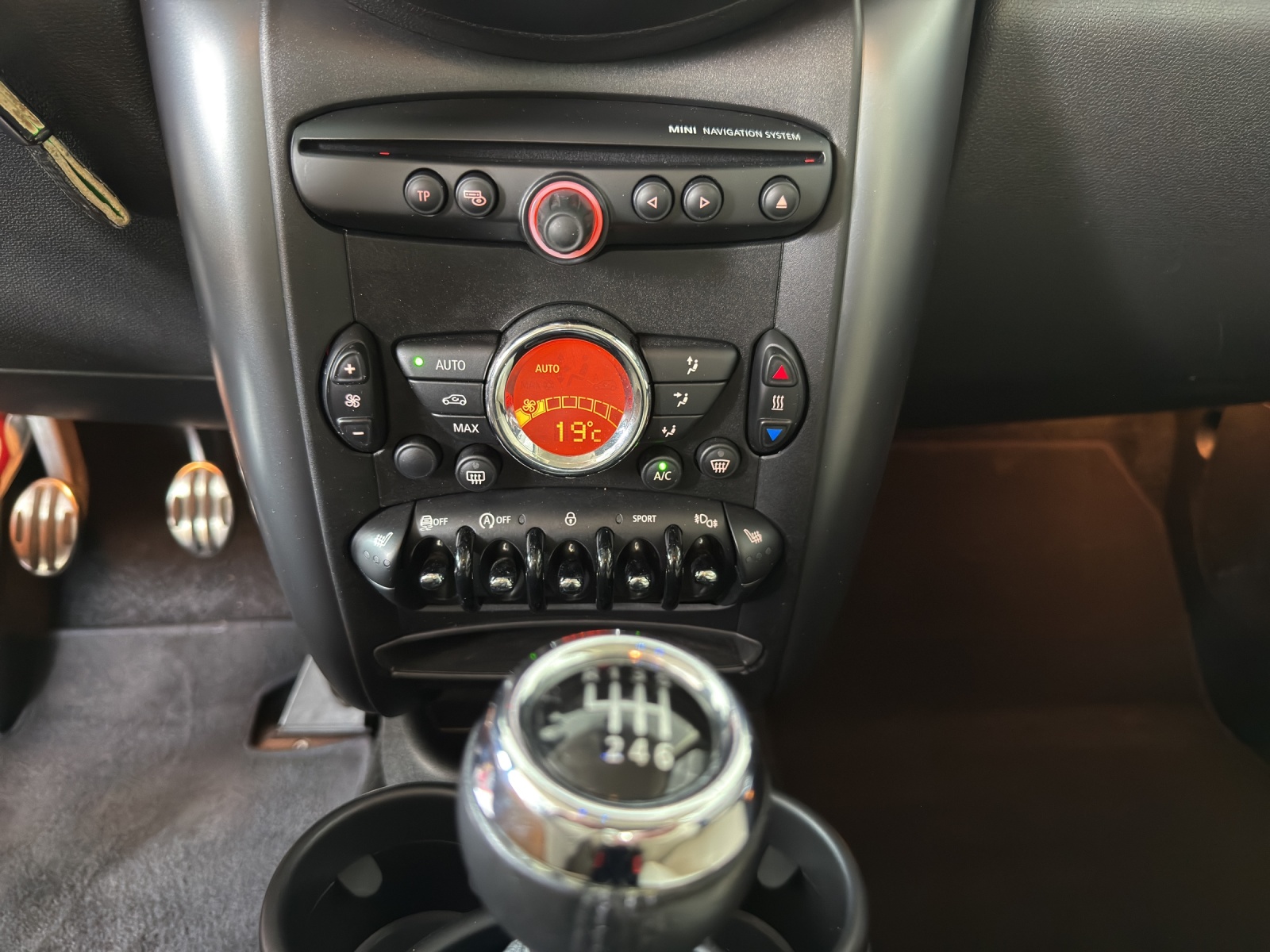 MINI Countryman Cooper S ALL4-image-14