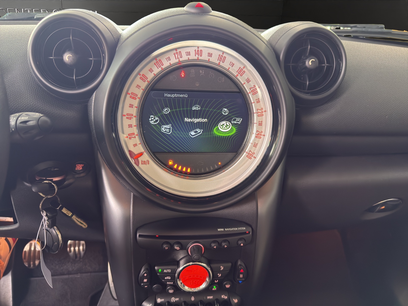 MINI Countryman Cooper S ALL4-image-13