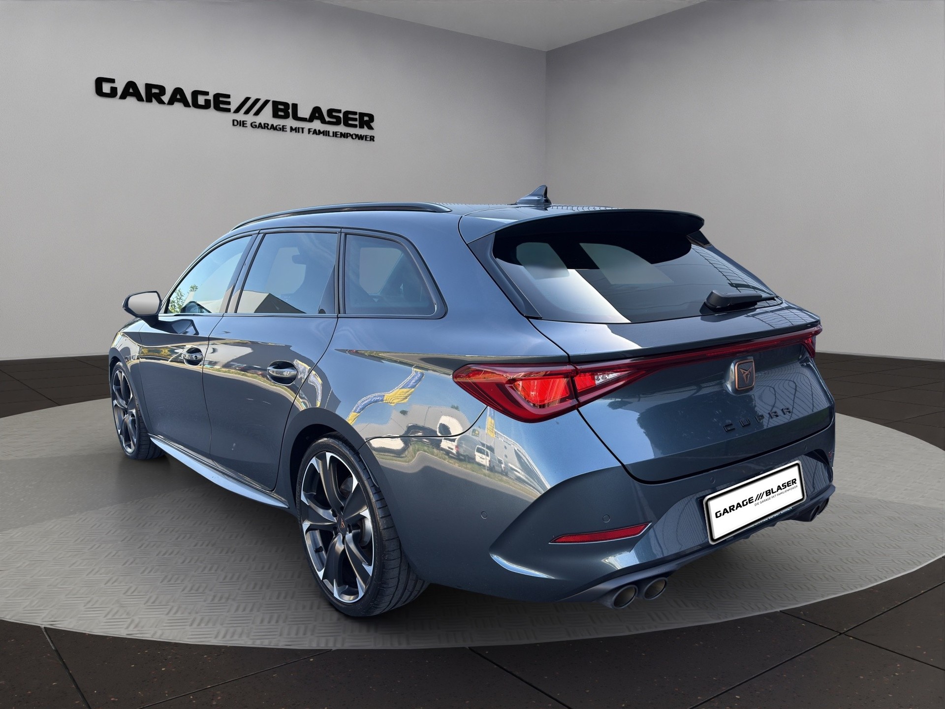 CUPRA LEON ST 2.0 TSI VZ DSG 4Drive-showroom-element-2