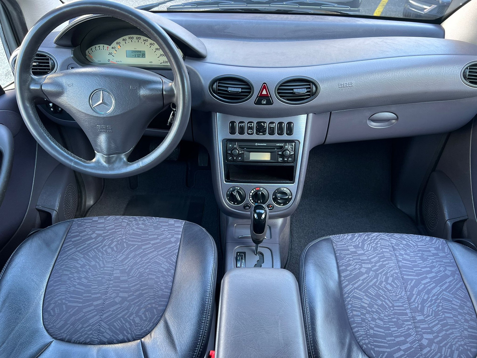 MERCEDES-BENZ A 160-image-7