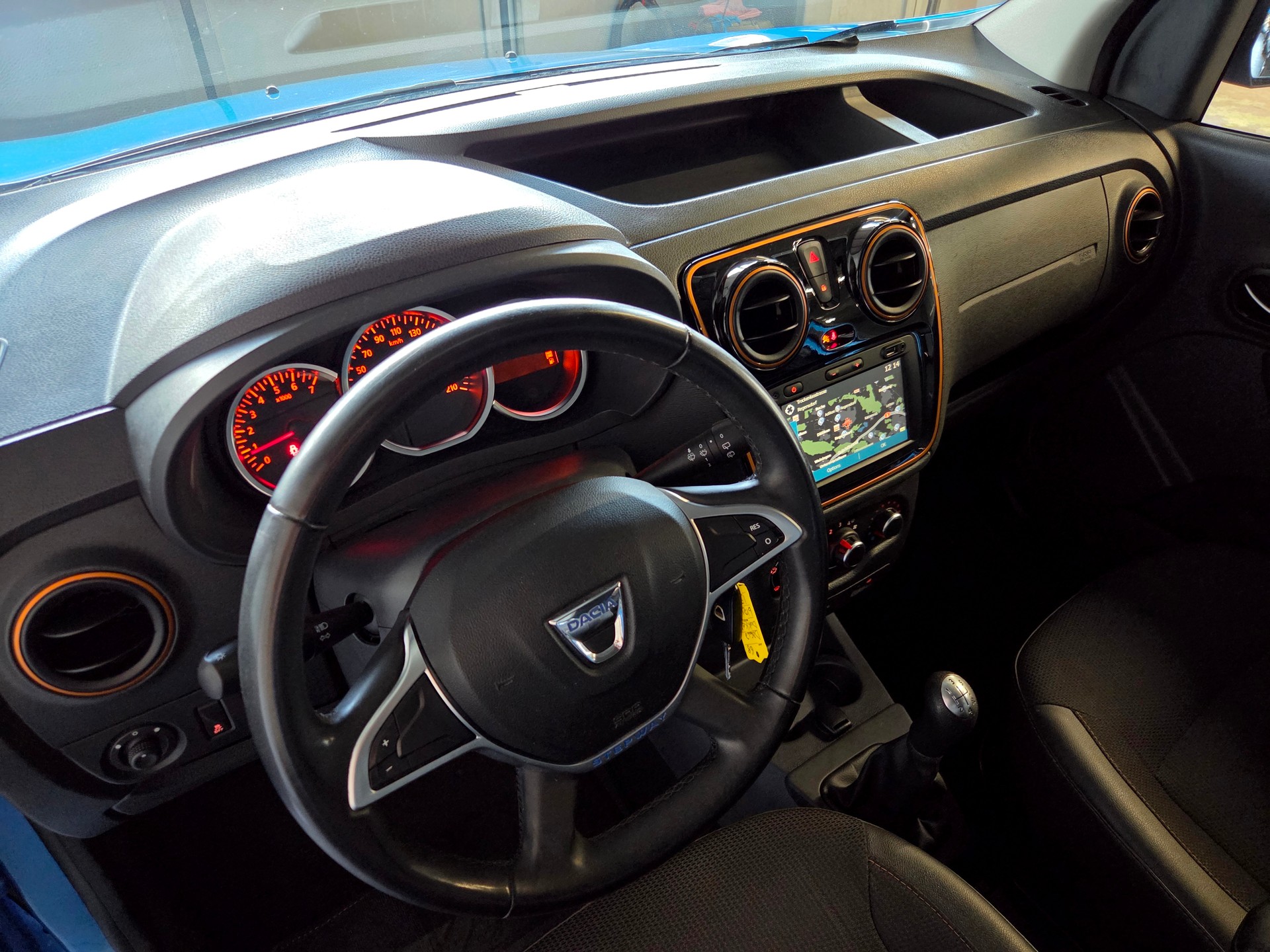 DACIA Dokker 1.5 dCi Stepway Unlimited S/S-image-11