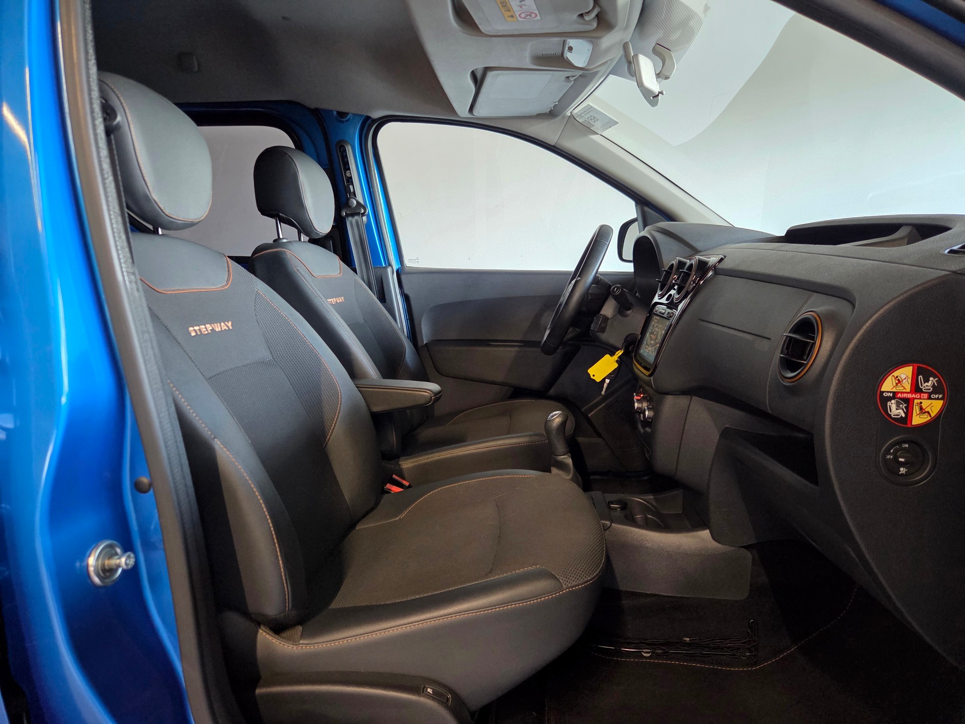 DACIA Dokker 1.5 dCi Stepway Unlimited S/S-image-12