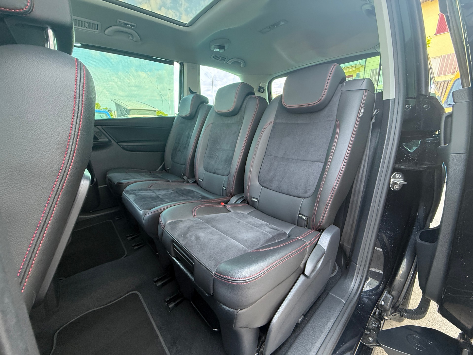 SEAT Alhambra 1.4 TSI FR Line DSG *** 1-HAND ***-image-18