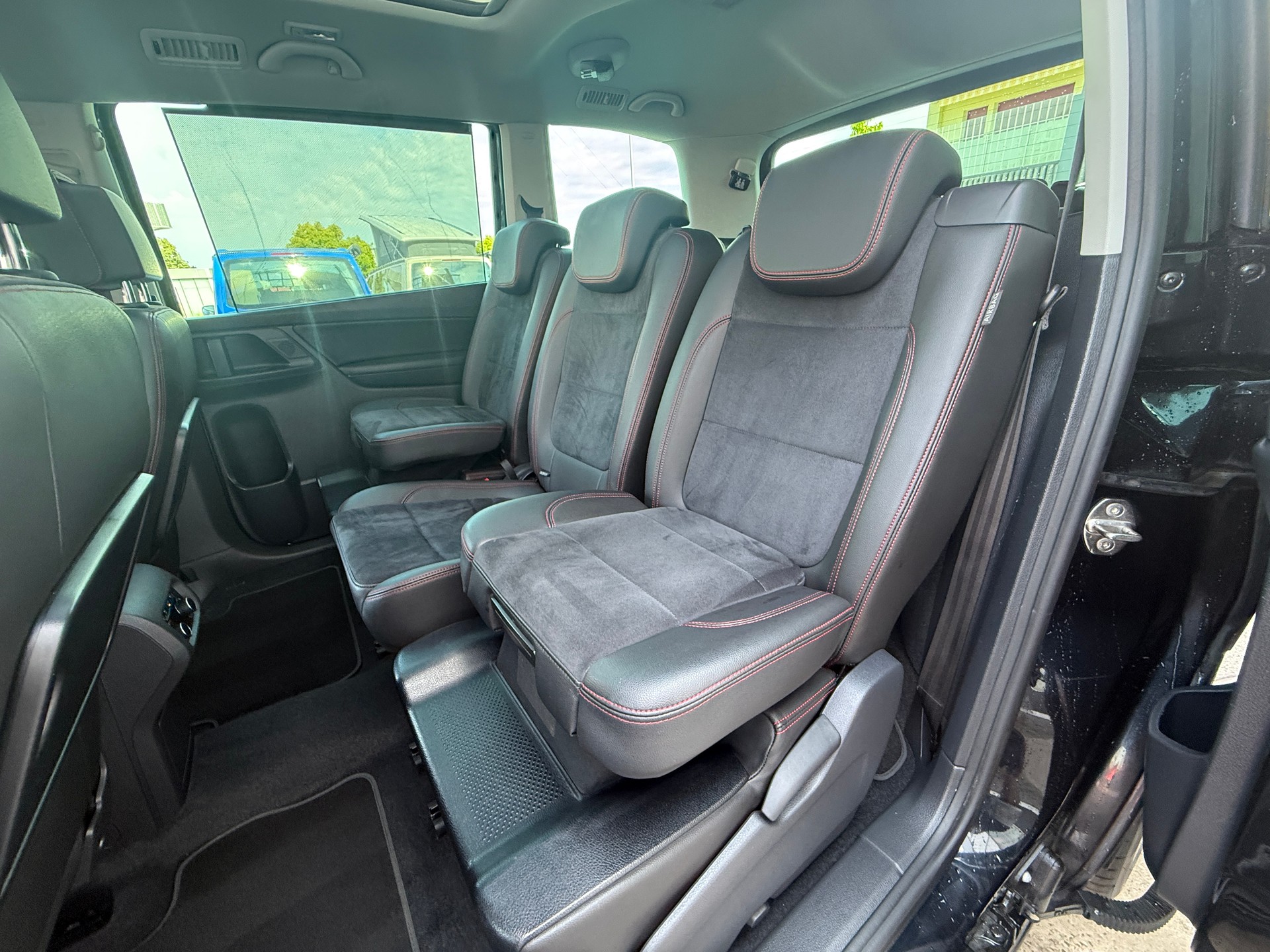 SEAT Alhambra 1.4 TSI FR Line DSG *** 1-HAND ***-image-19