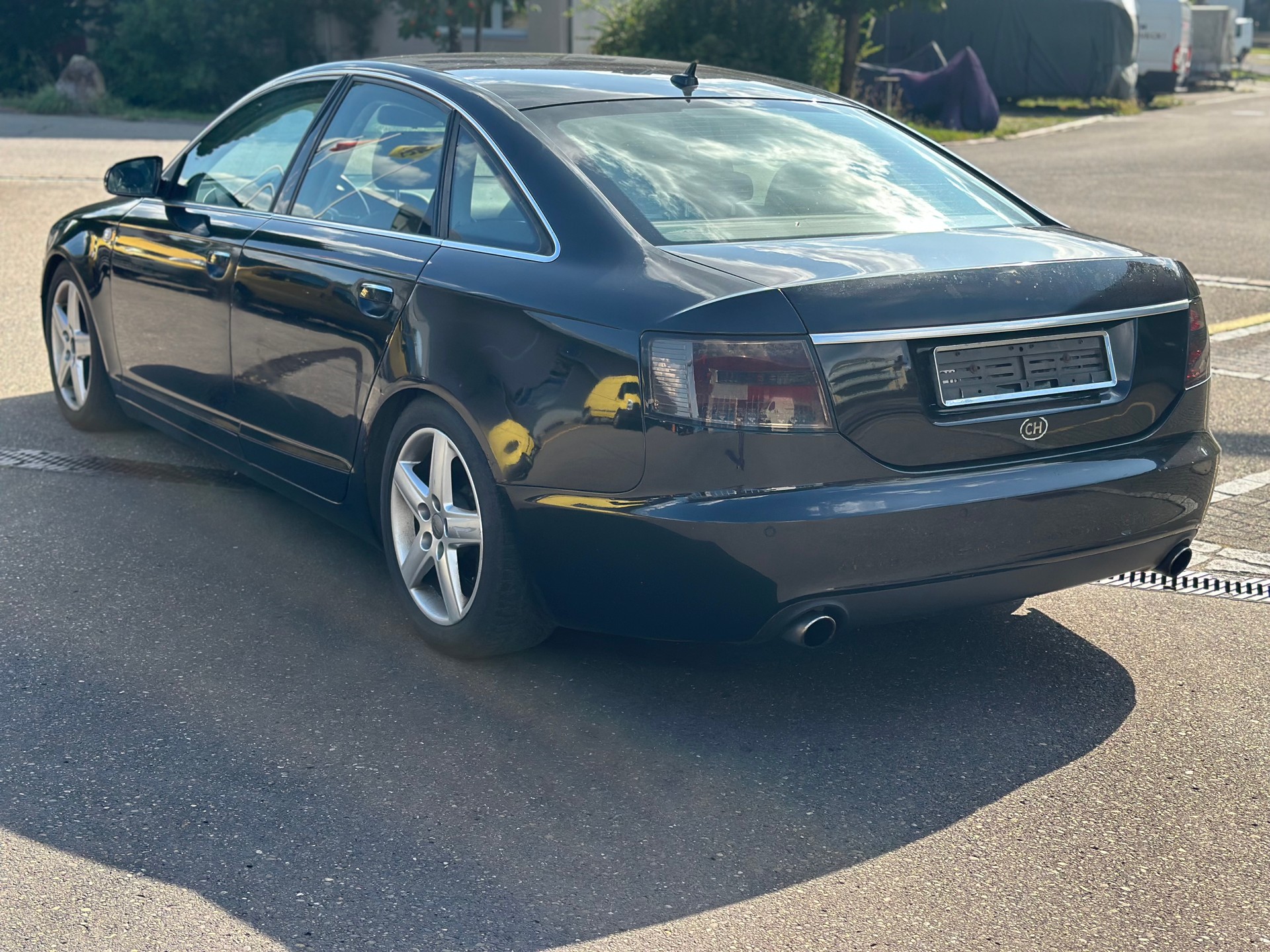 AUDI A6 Limousine 3.2 V6 FSI quattro-image-7