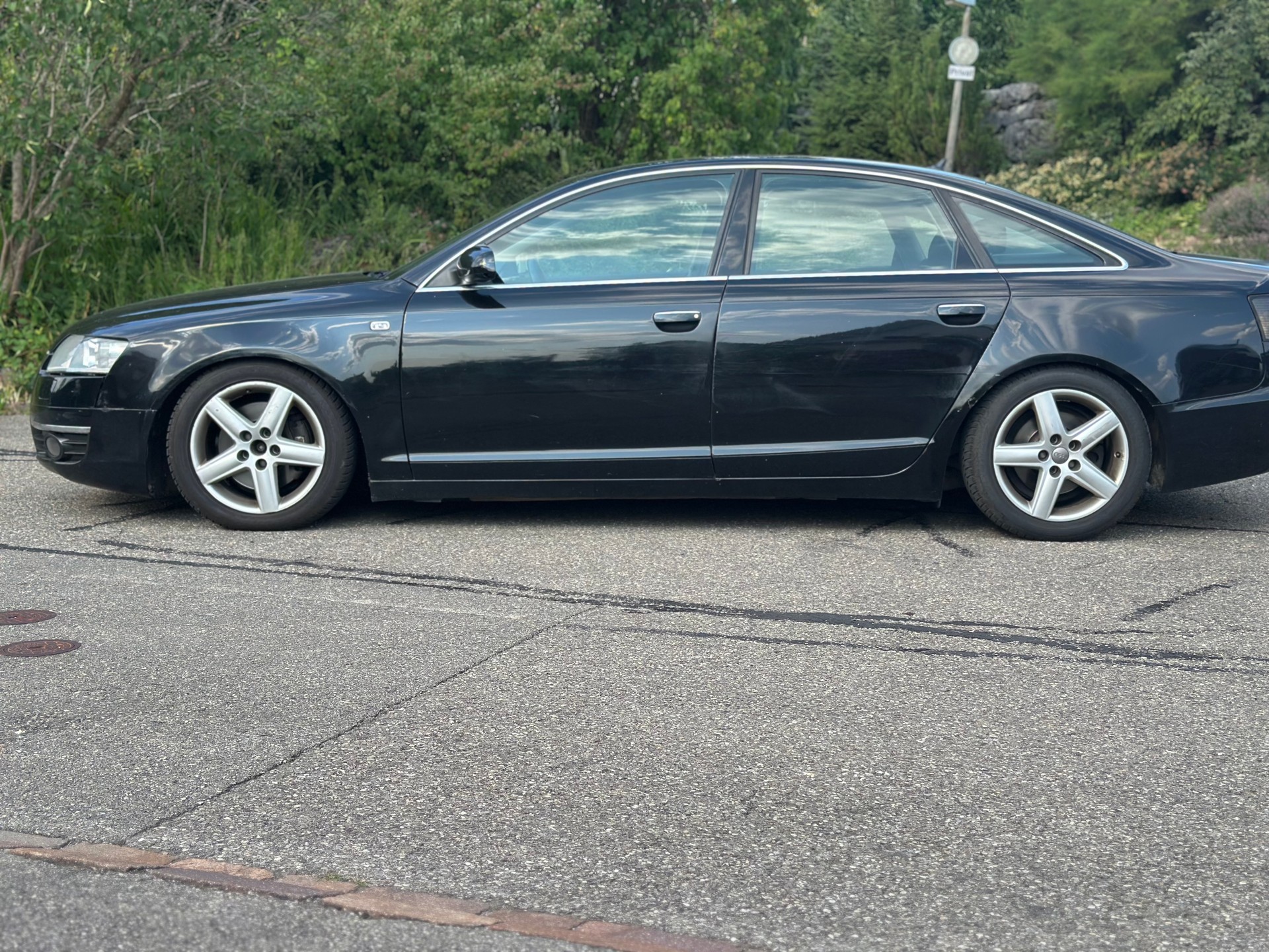 AUDI A6 Limousine 3.2 V6 FSI quattro-image-1