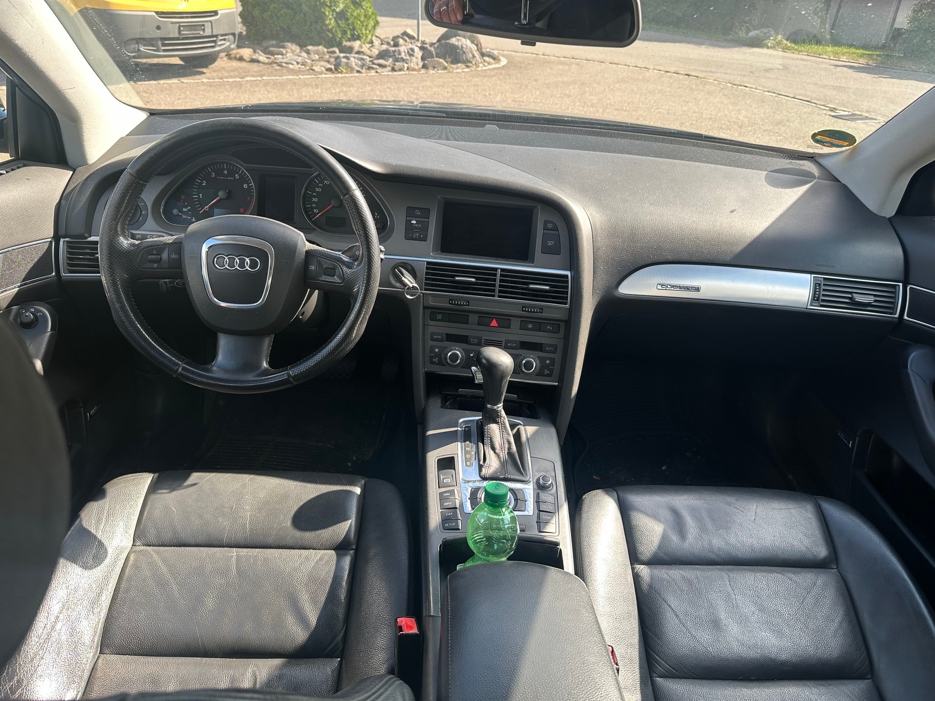 AUDI A6 Limousine 3.2 V6 FSI quattro-image-8
