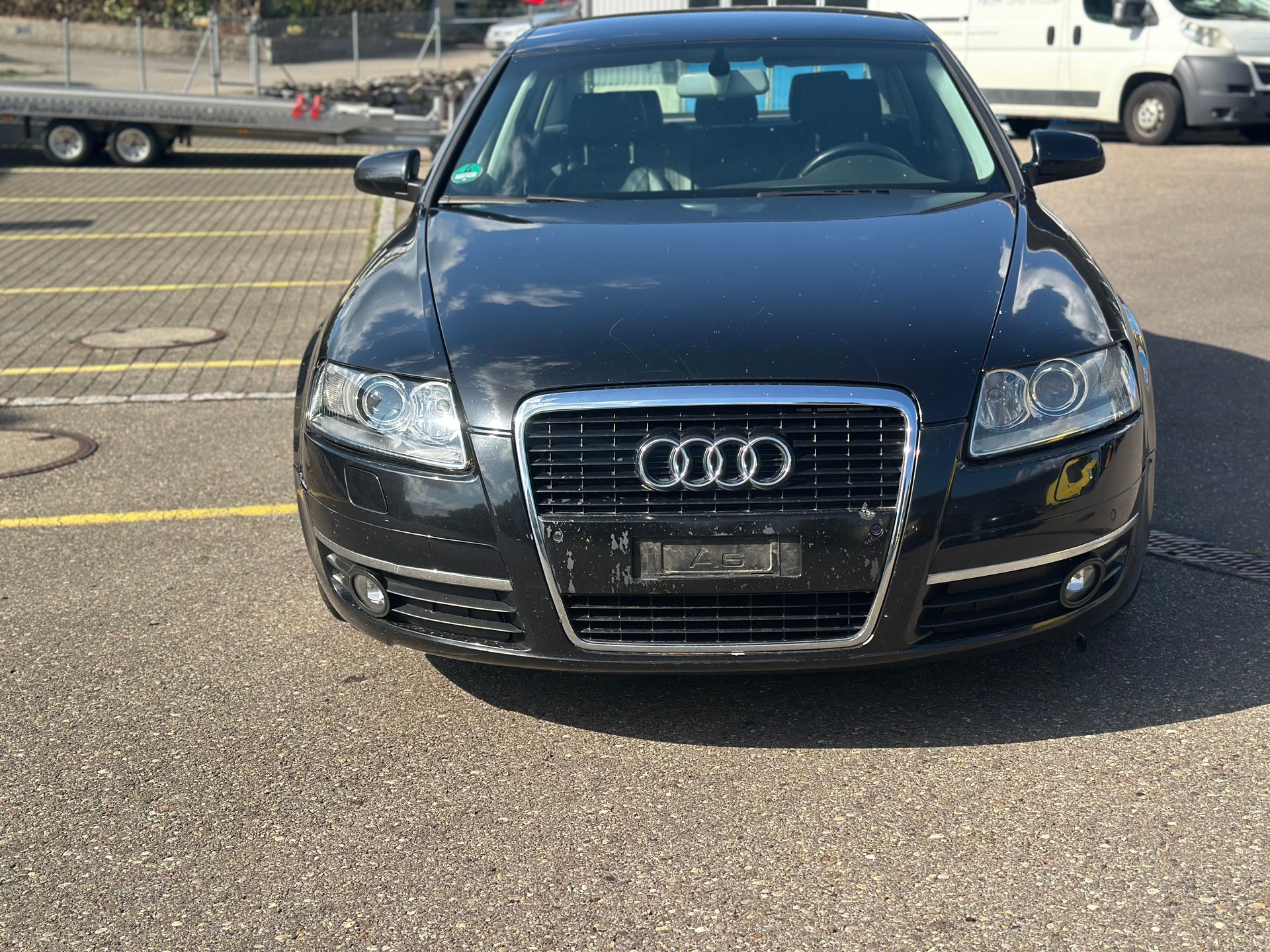 AUDI A6 Limousine 3.2 V6 FSI quattro-showroom-element-2
