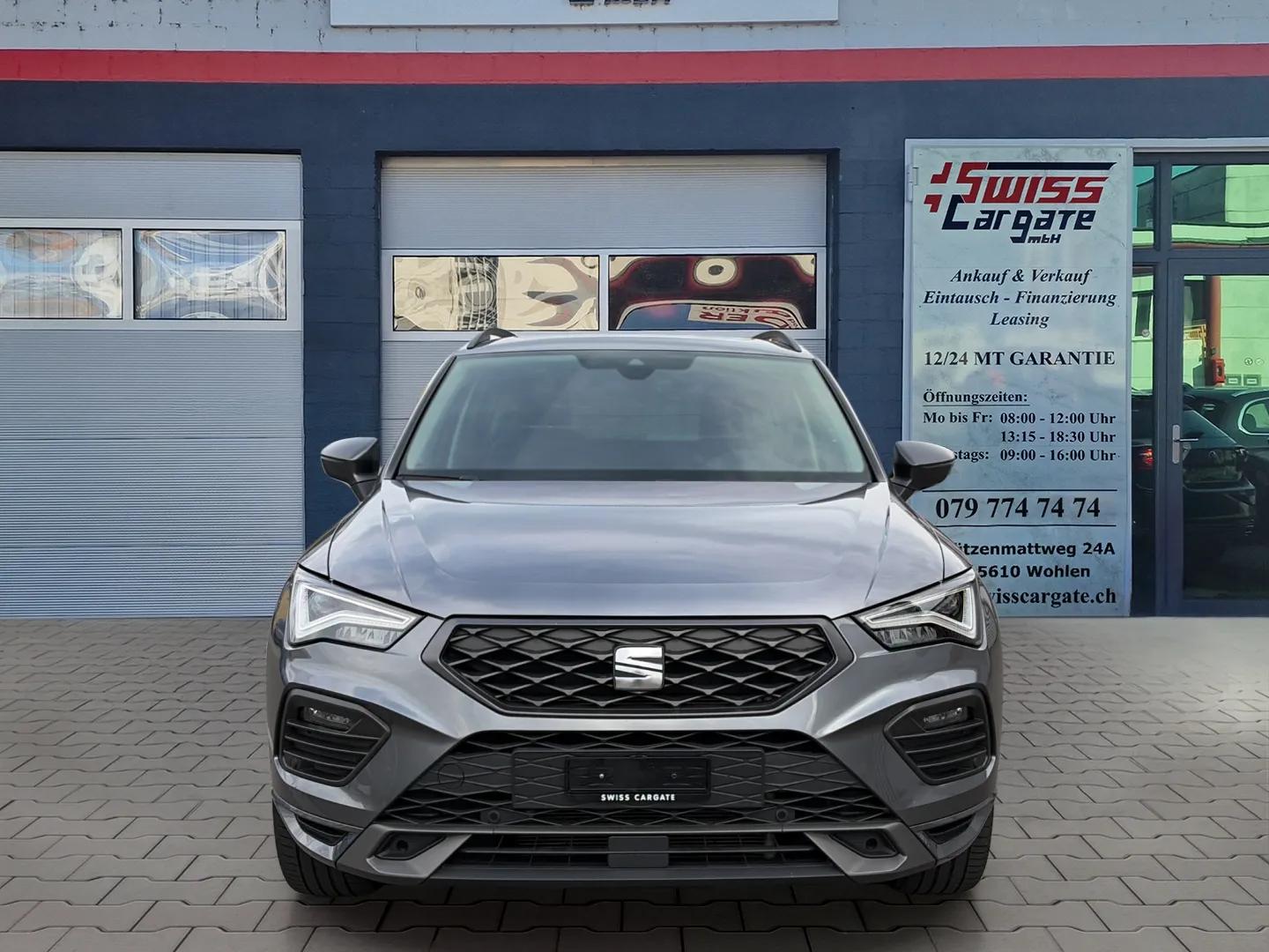 SEAT Ateca 2.0 TSI FR 4Drive DSG mit AHK & Panoramadach-showroom-element-2
