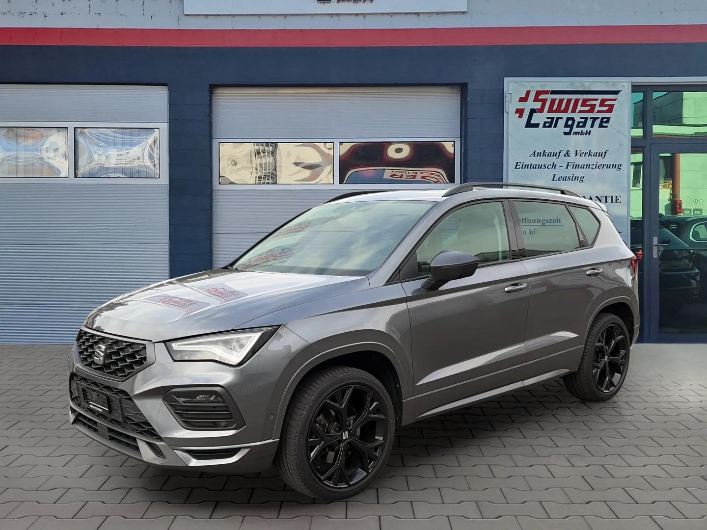 SEAT Ateca 2.0 TSI FR 4Drive DSG mit AHK & Panoramadach-showroom-element-3